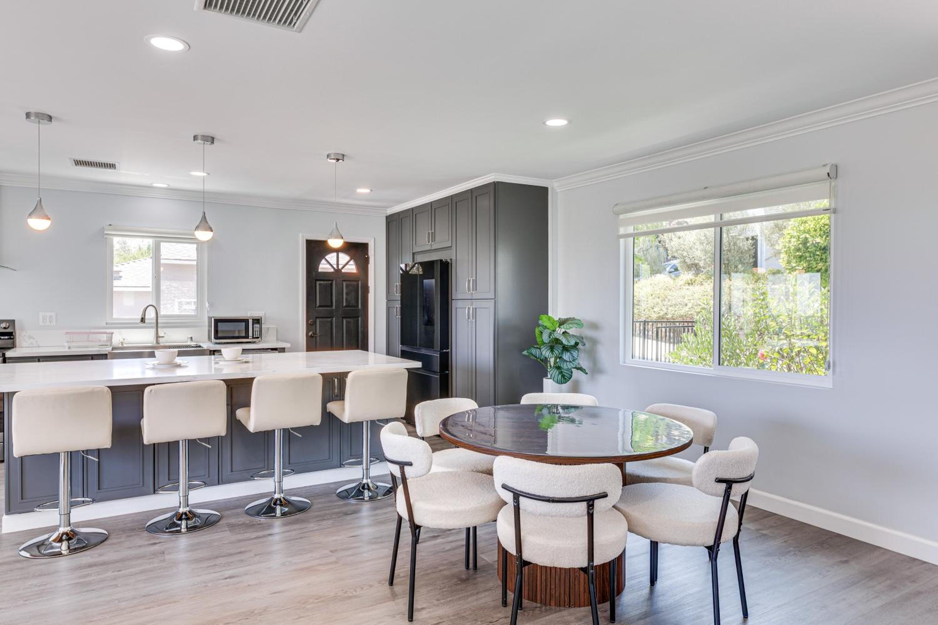 Enchanting 4-bedroom house with panoramic view in Pasadena