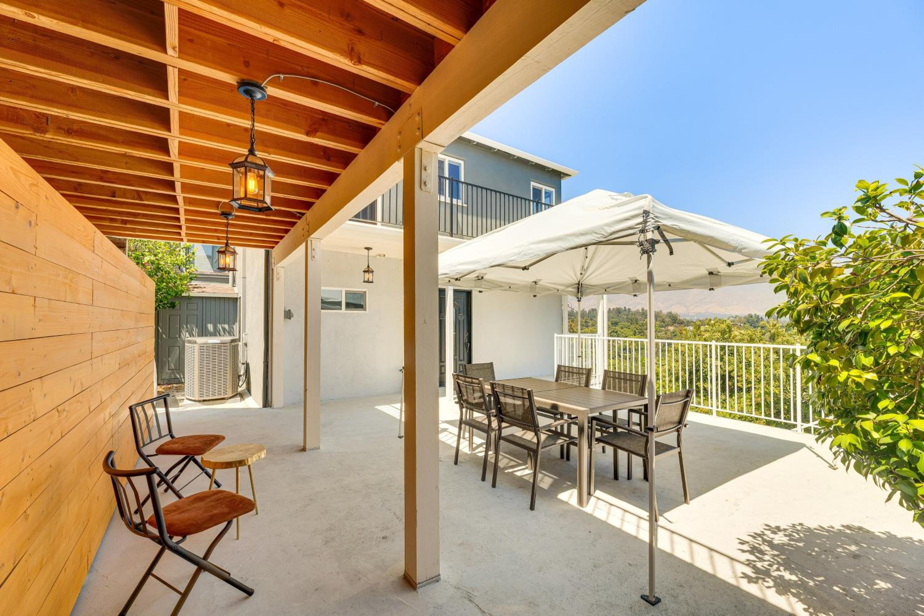 Enchanting 4-bedroom house with panoramic view in Pasadena