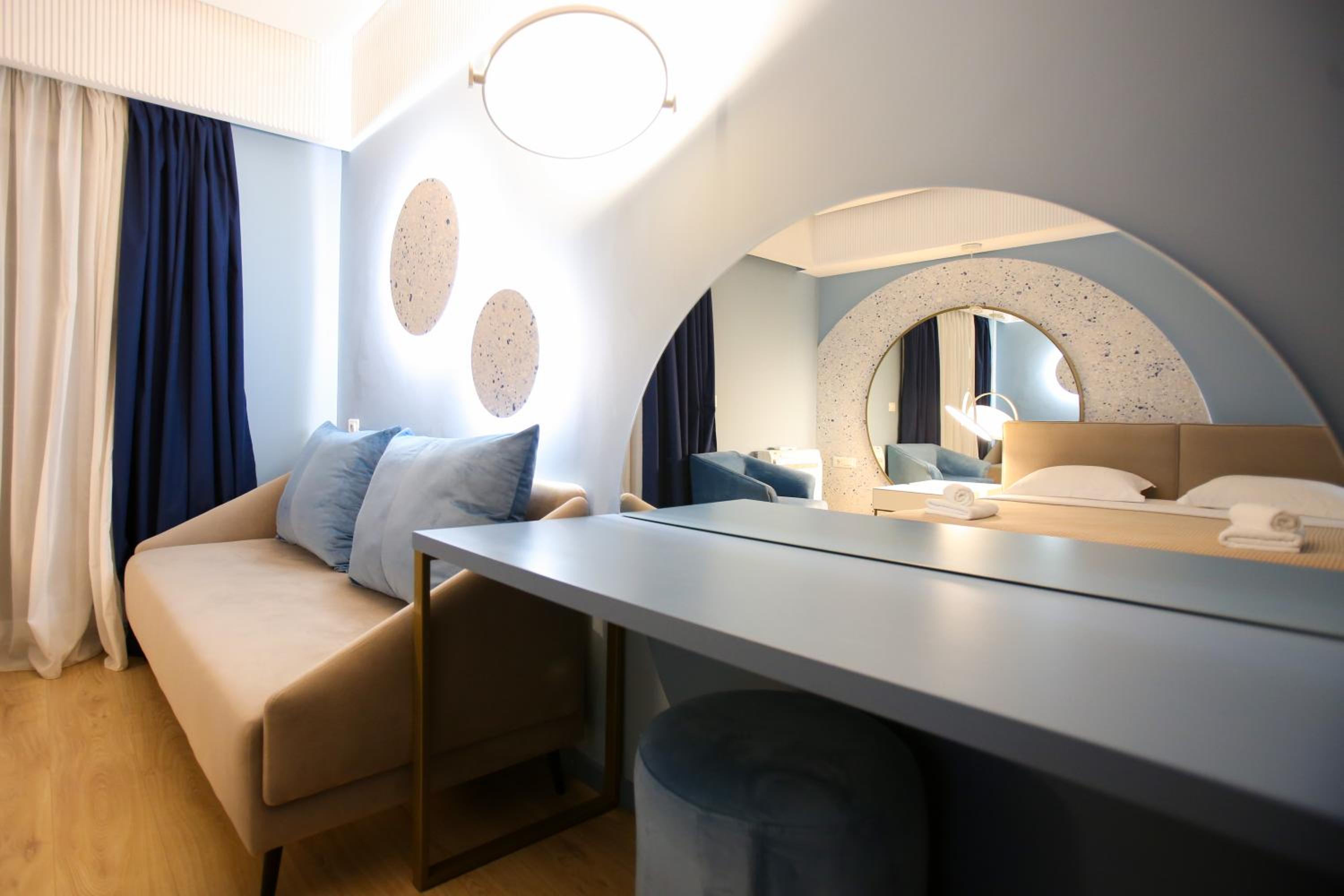 Imperial Visar Rooms