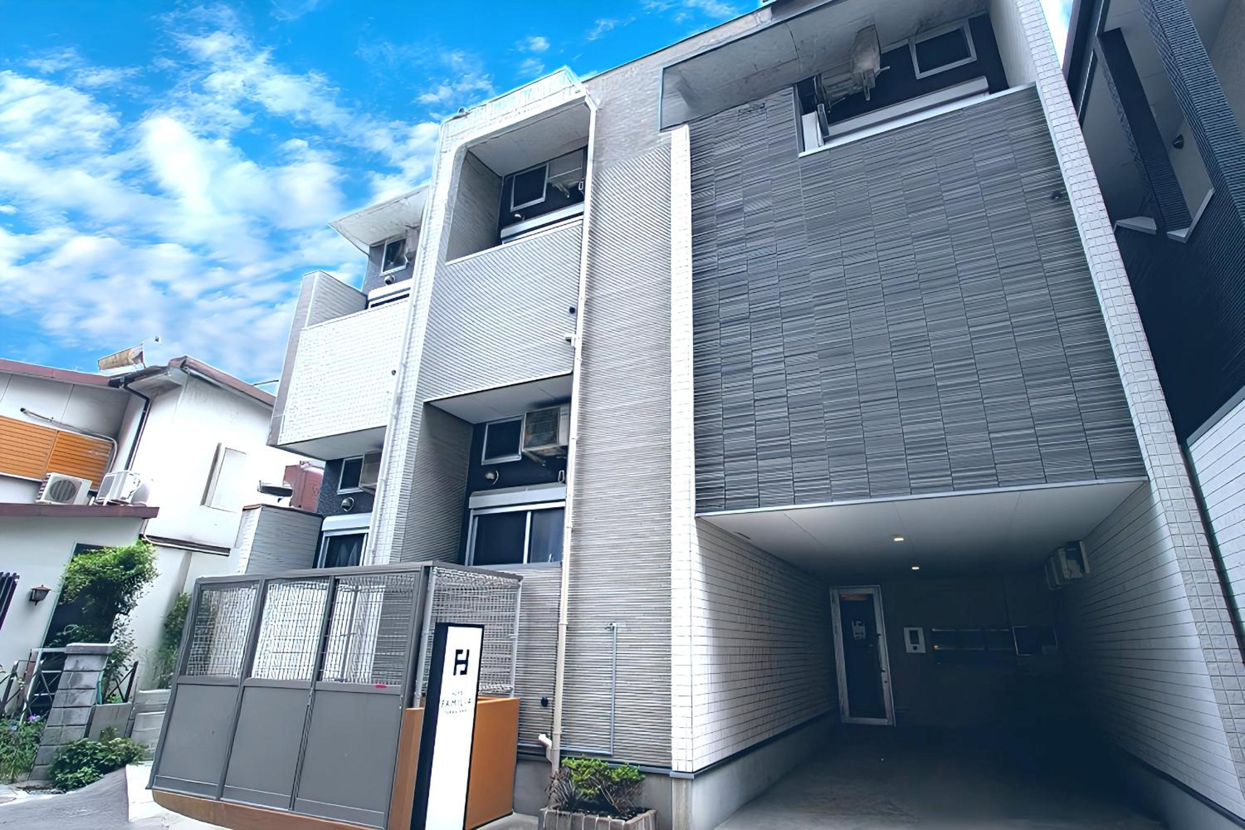 HOTEL FAMILIA Hakata East
