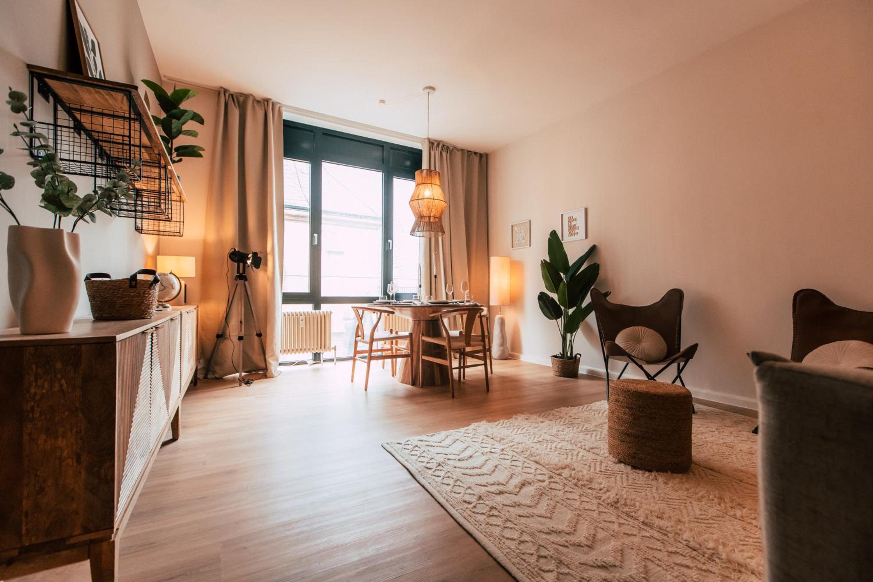 Luga Homes - Augustusplatz