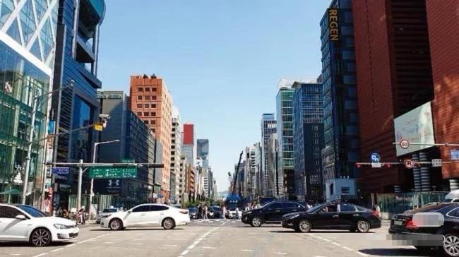 Gangnam Central View with high-speed Wi-Fi & smart TV - monthly 40 percent off!