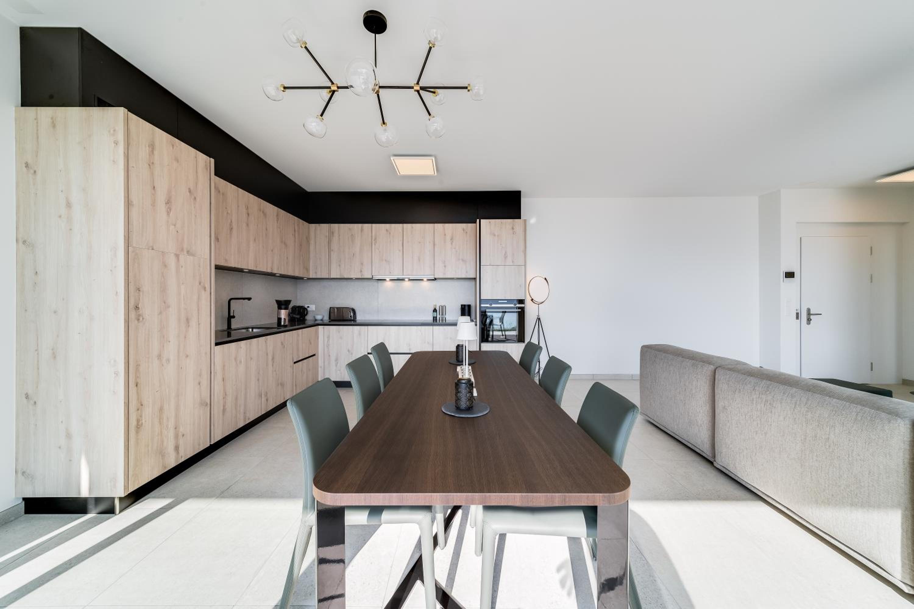 Modern 5-Star Stay in Glion - Underfloor Heating
