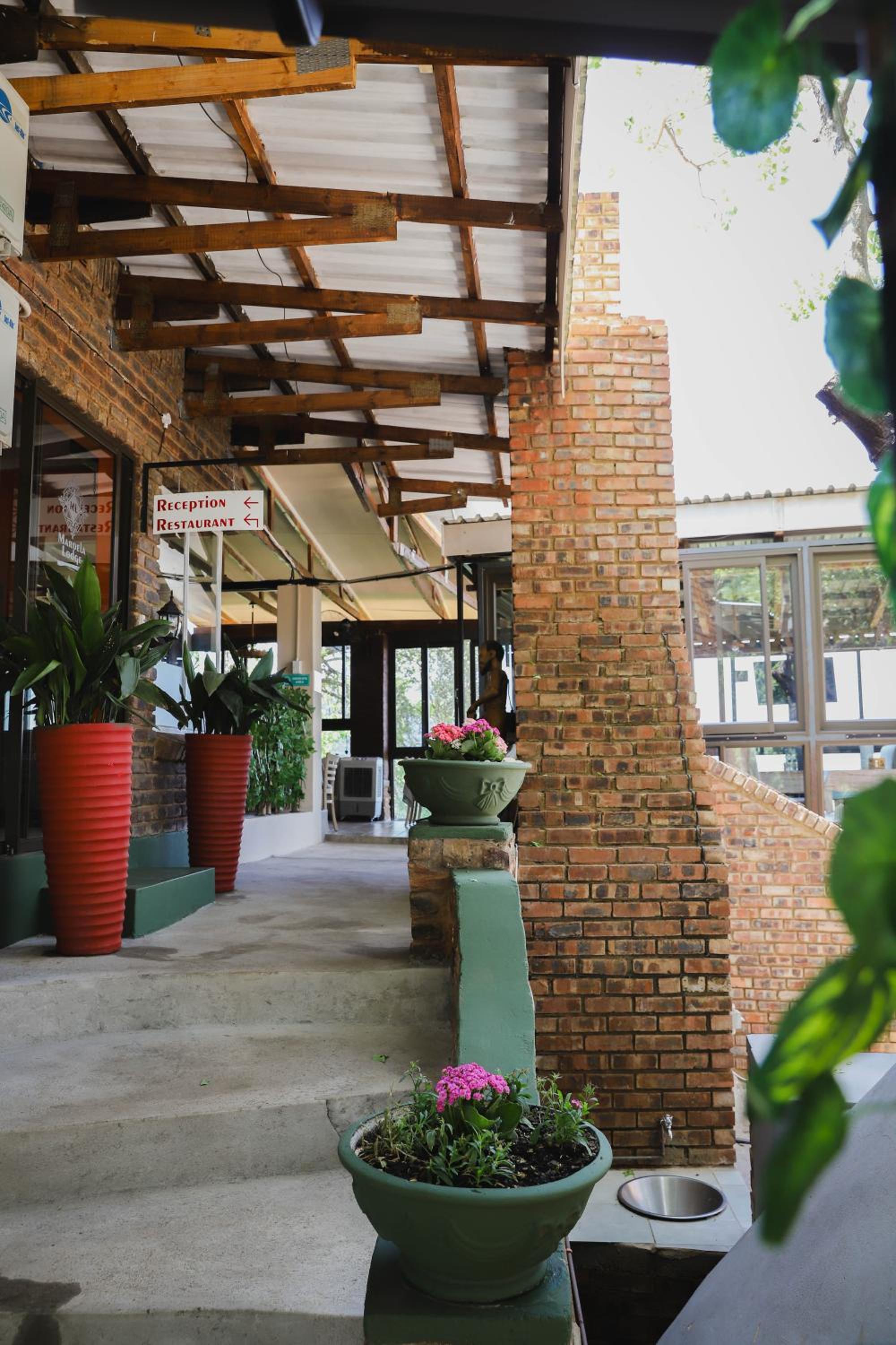 Maroela Guest Lodge, photo 7