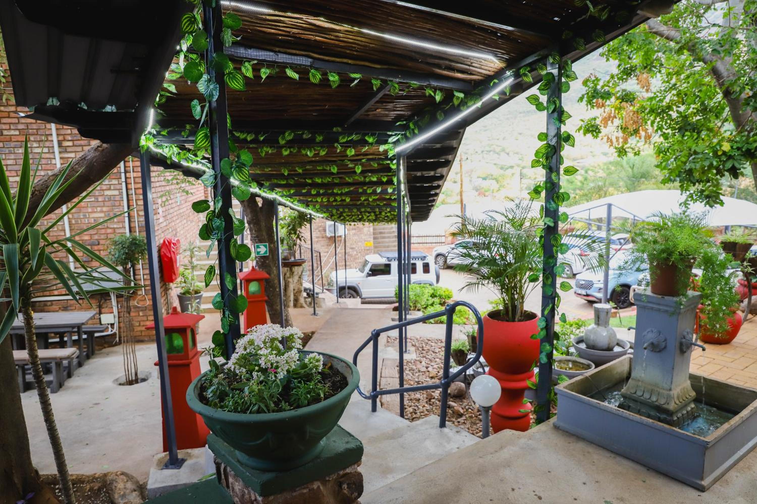Maroela Guest Lodge, photo 73