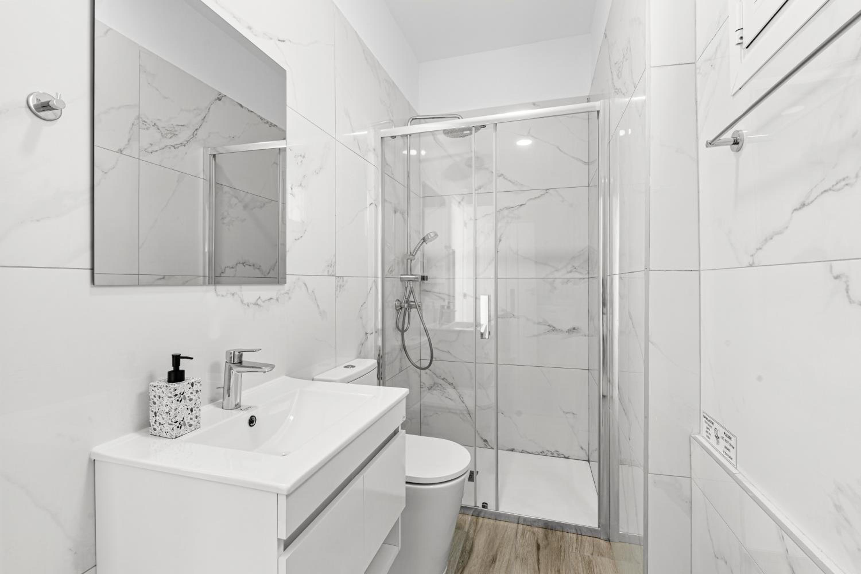 Modern Sea View Central Apartments Peyia