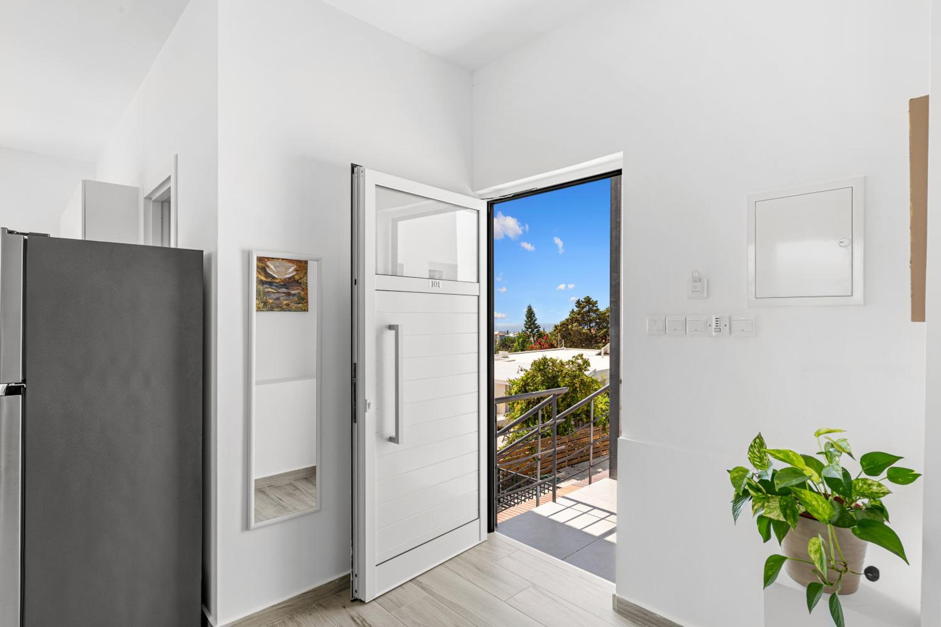 Modern Sea View Central Apartments Peyia