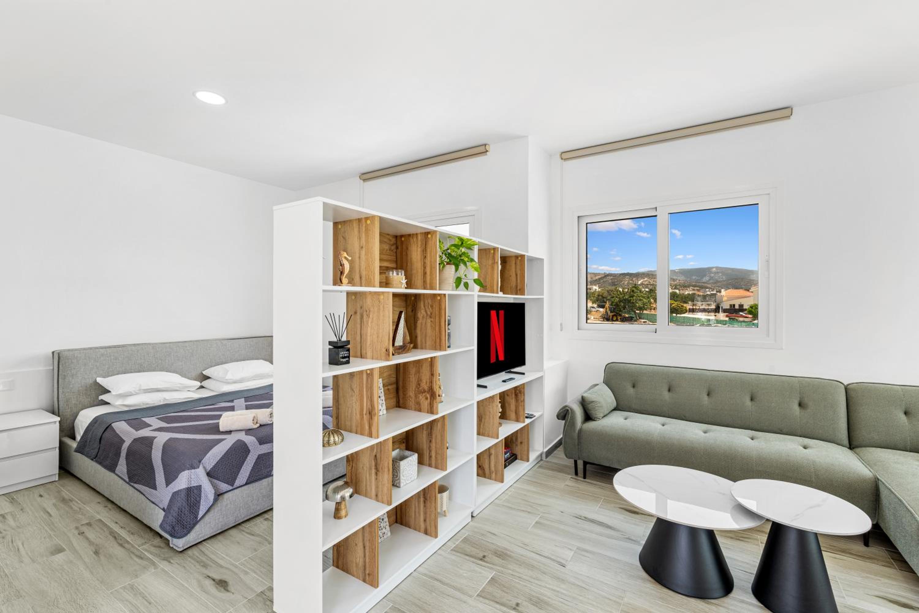 Modern Sea View Central Apartments Peyia