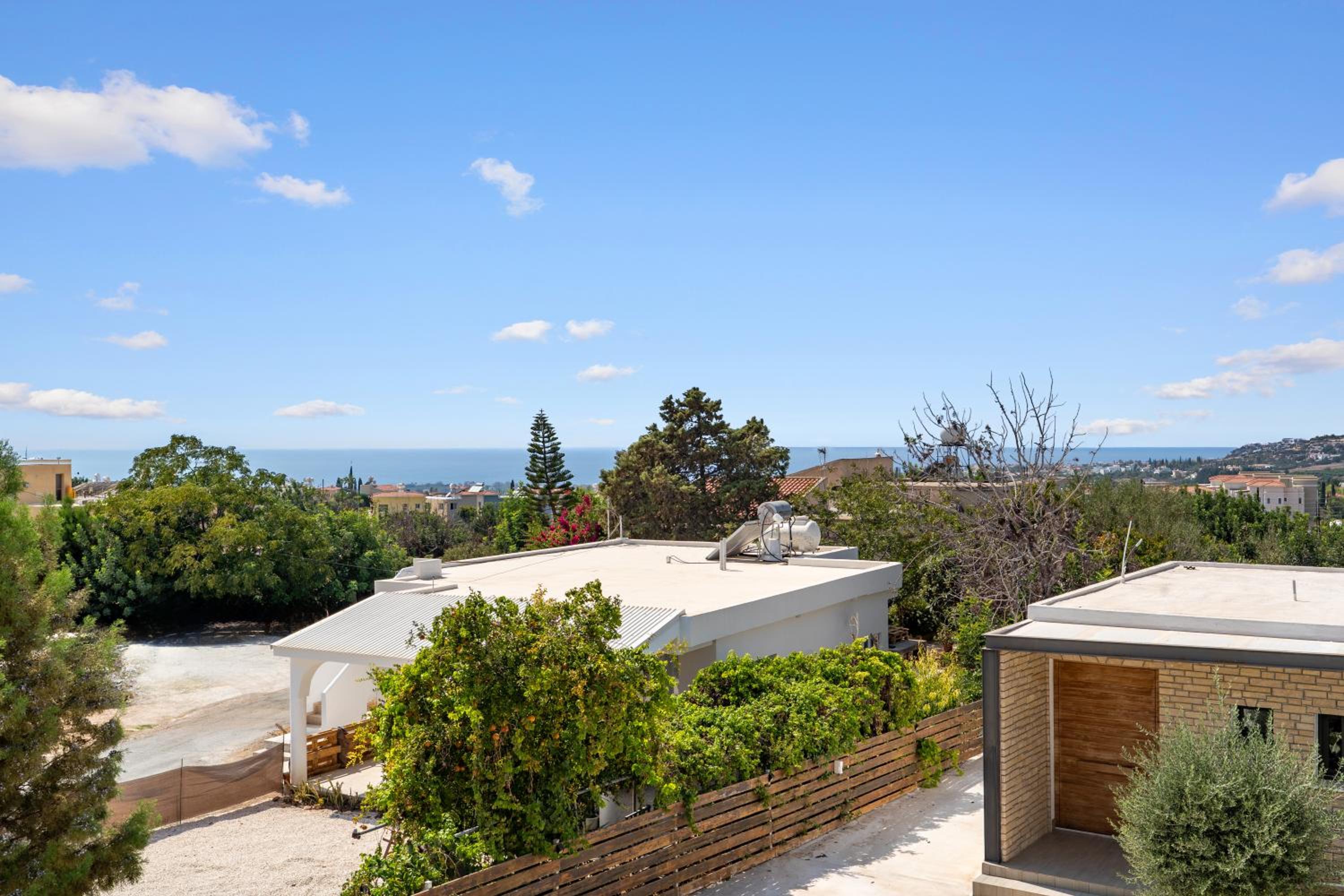 Modern Sea View Central Apartments Peyia