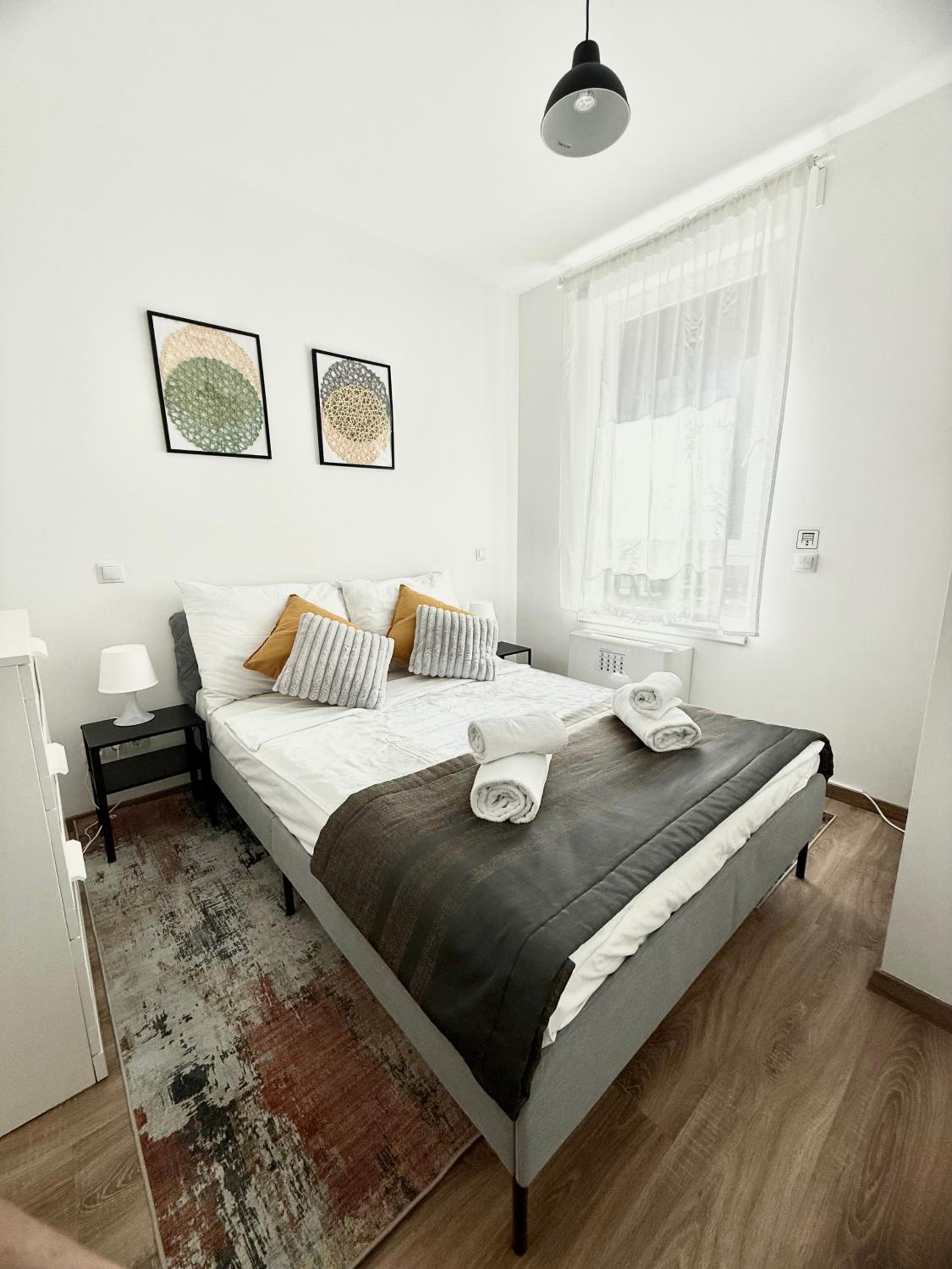 Local-Lux Apartment F3 - Private Parking & Balcony