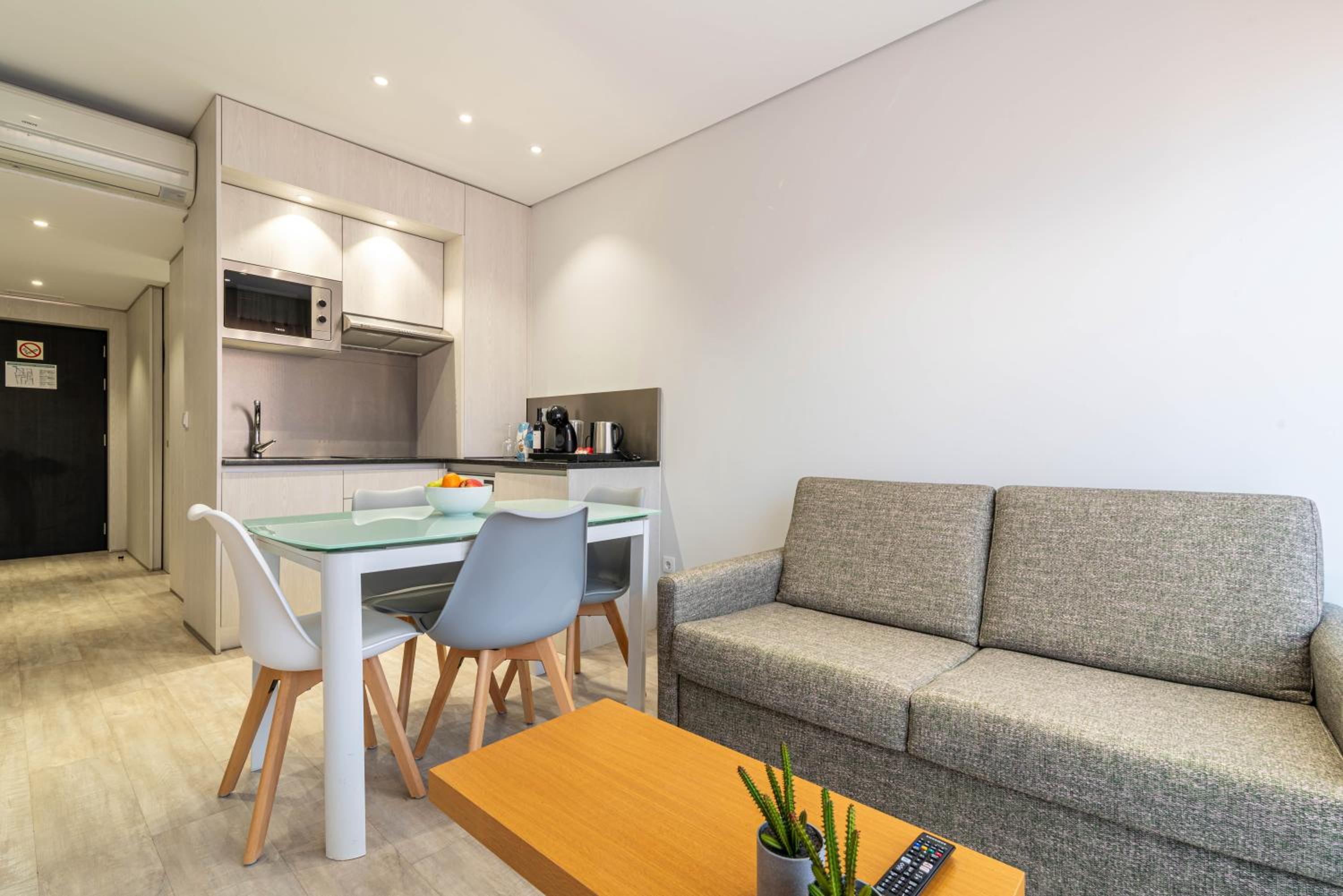 Smartr Porto Gaia & Spa