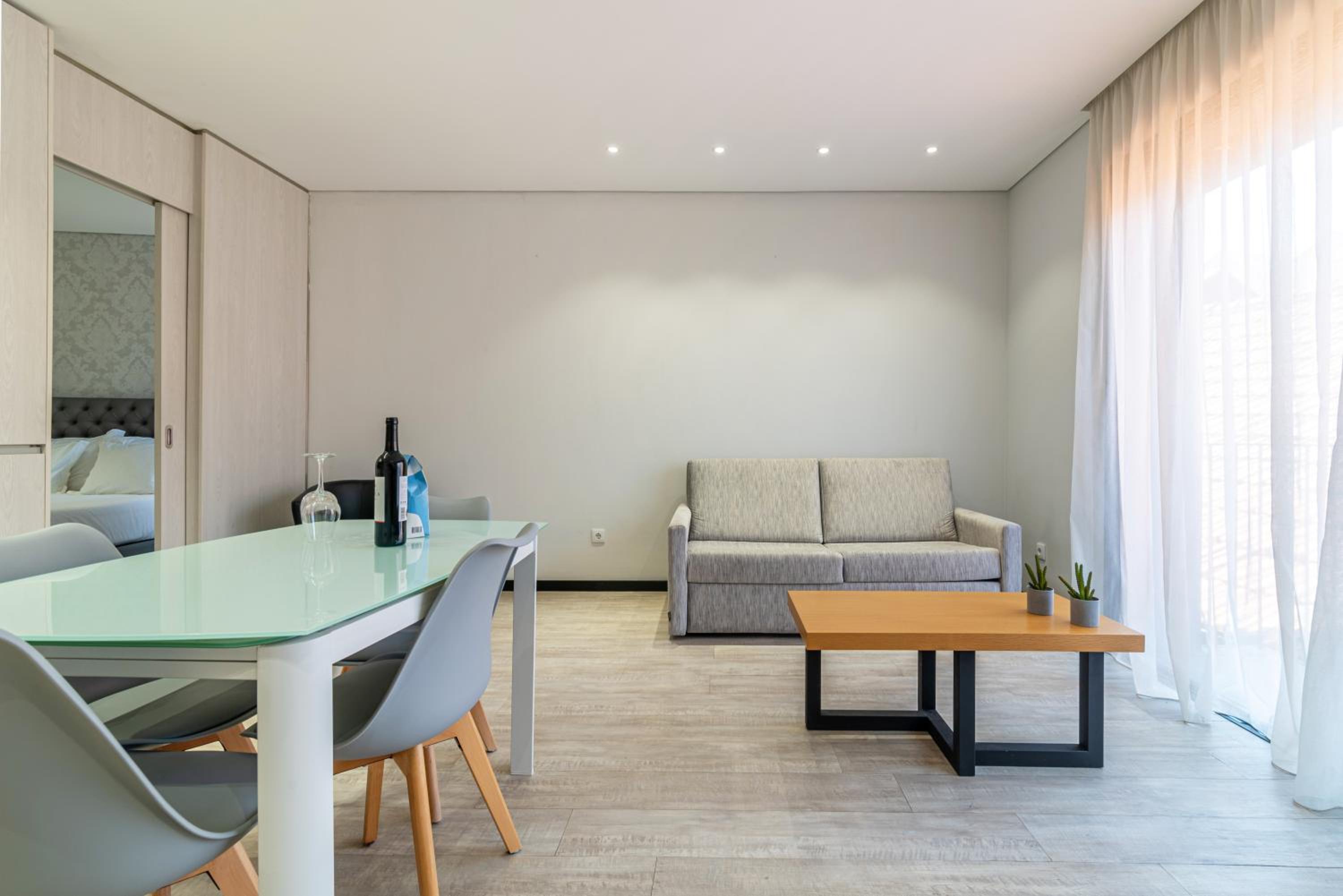 Smartr Porto Gaia & Spa