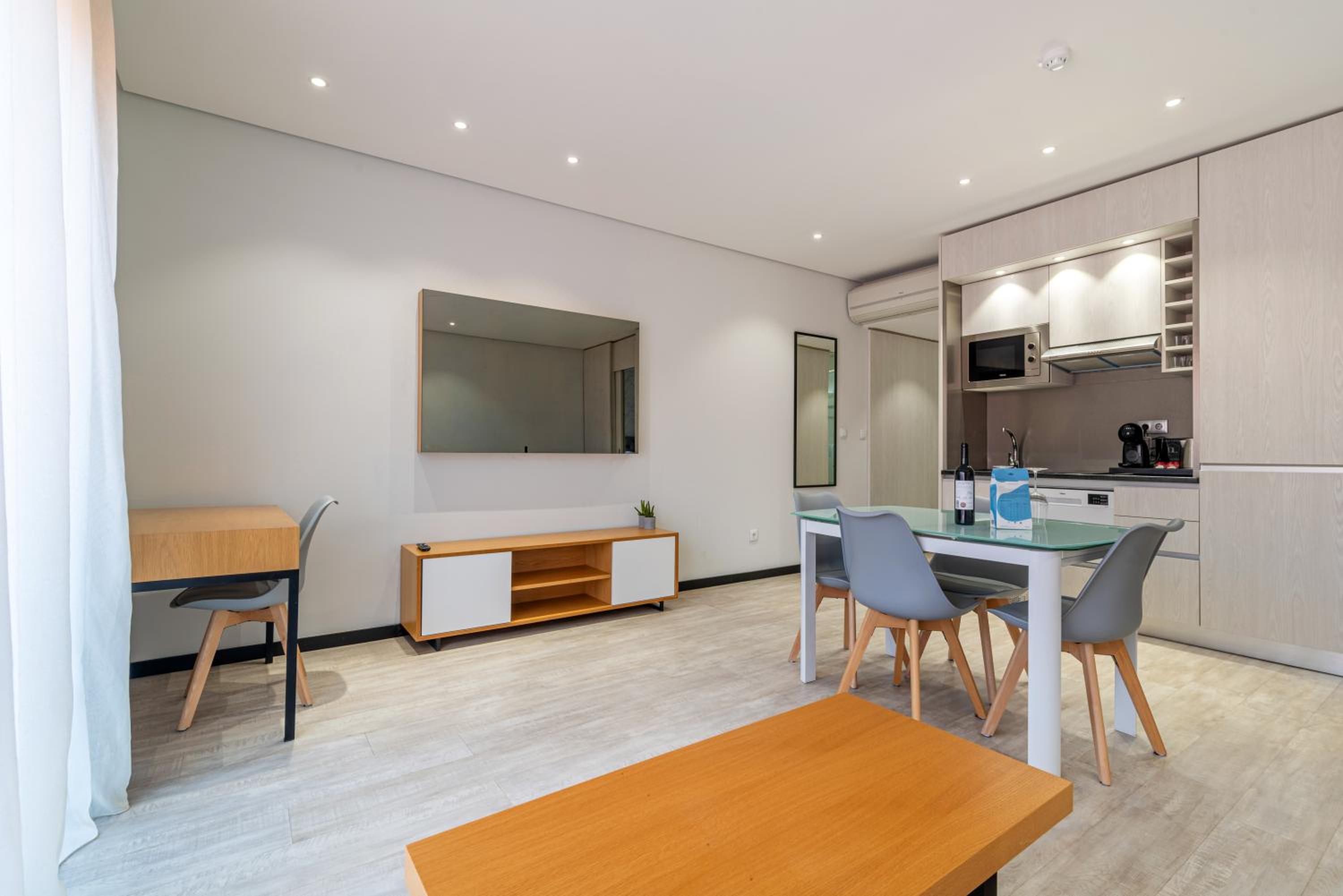 Smartr Porto Gaia & Spa