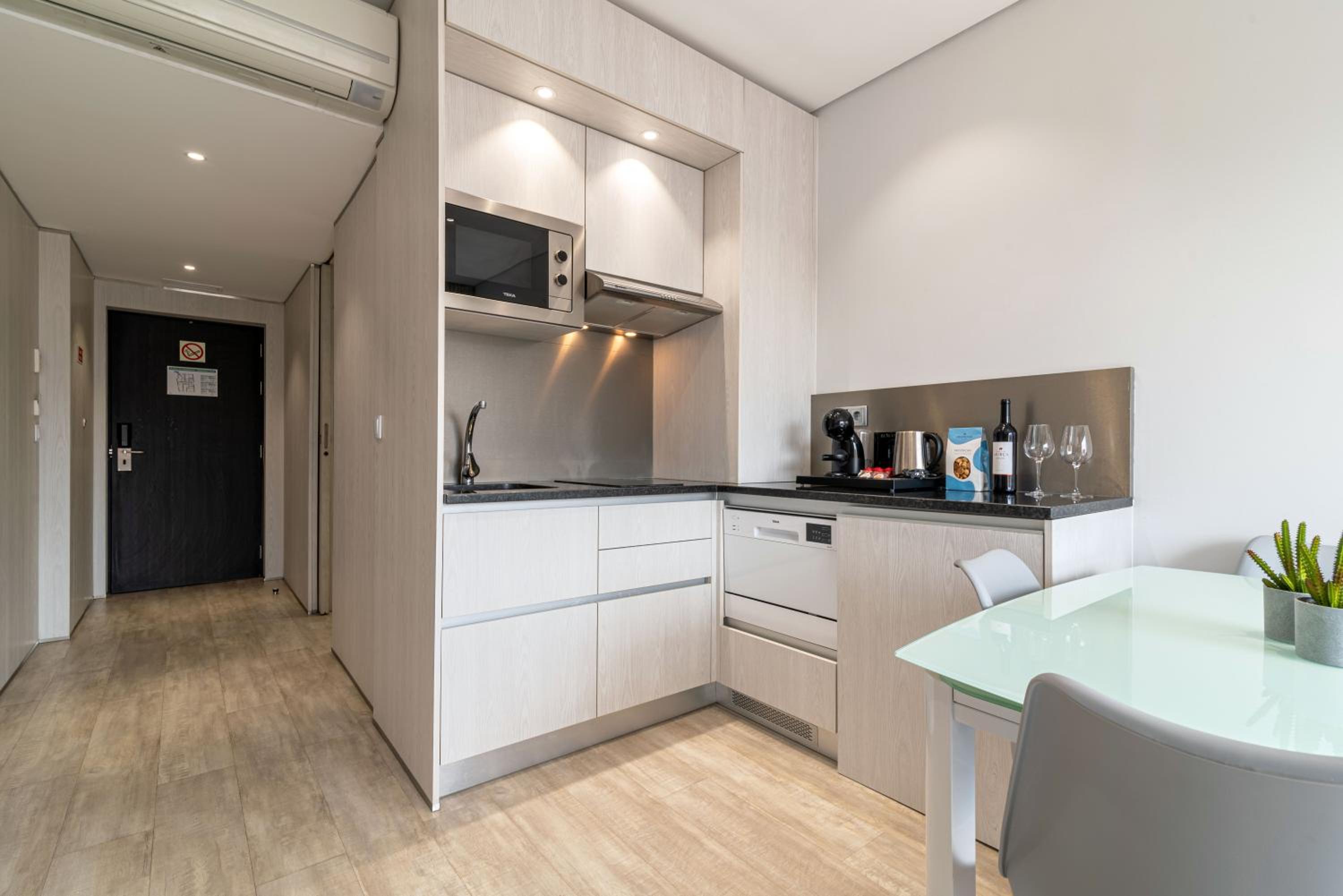 Smartr Porto Gaia & Spa