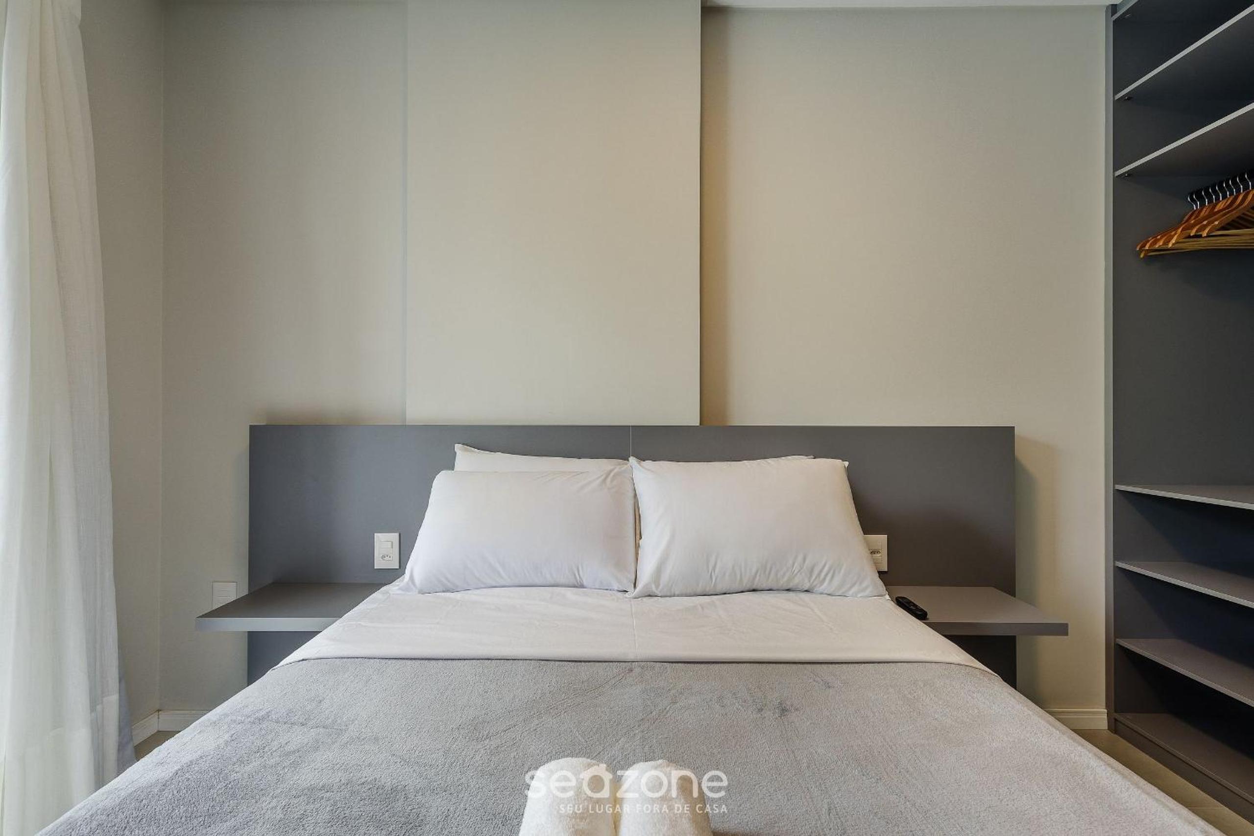 Your exclusive stay just steps from the sea in Meia Praia - FFS!