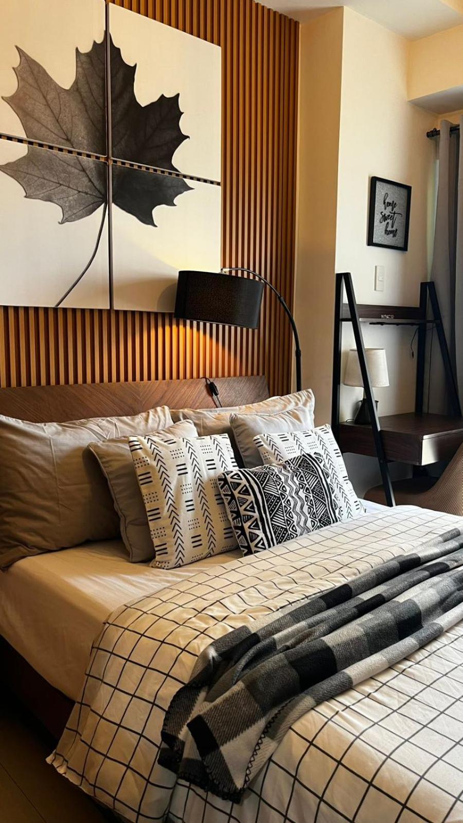 Studio with Balcony plus City View at Inspiria with Fast WiFi & Free Netflix