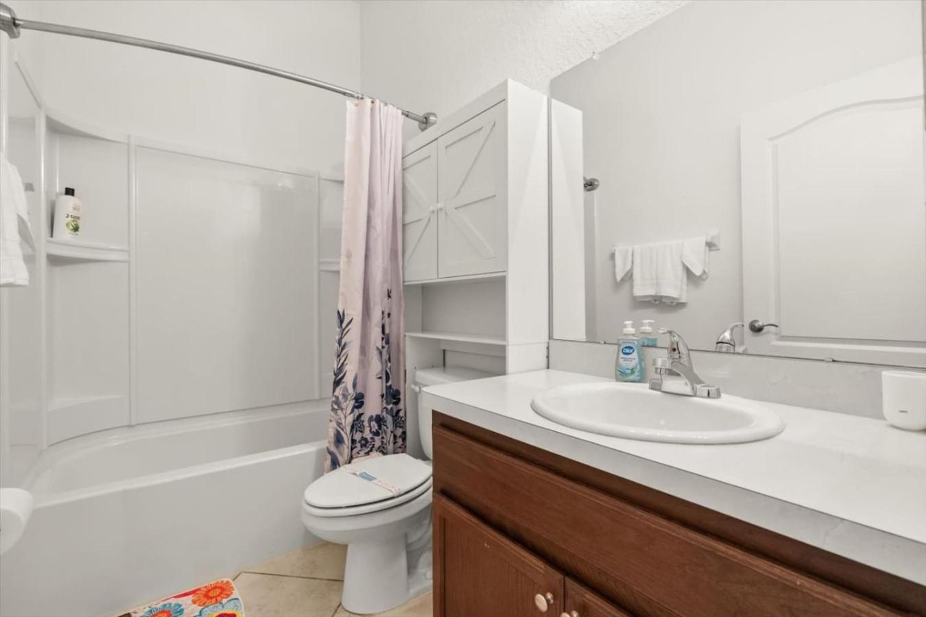 Family-Friendly 3BR Getaway Hot Tub Game Room Fun