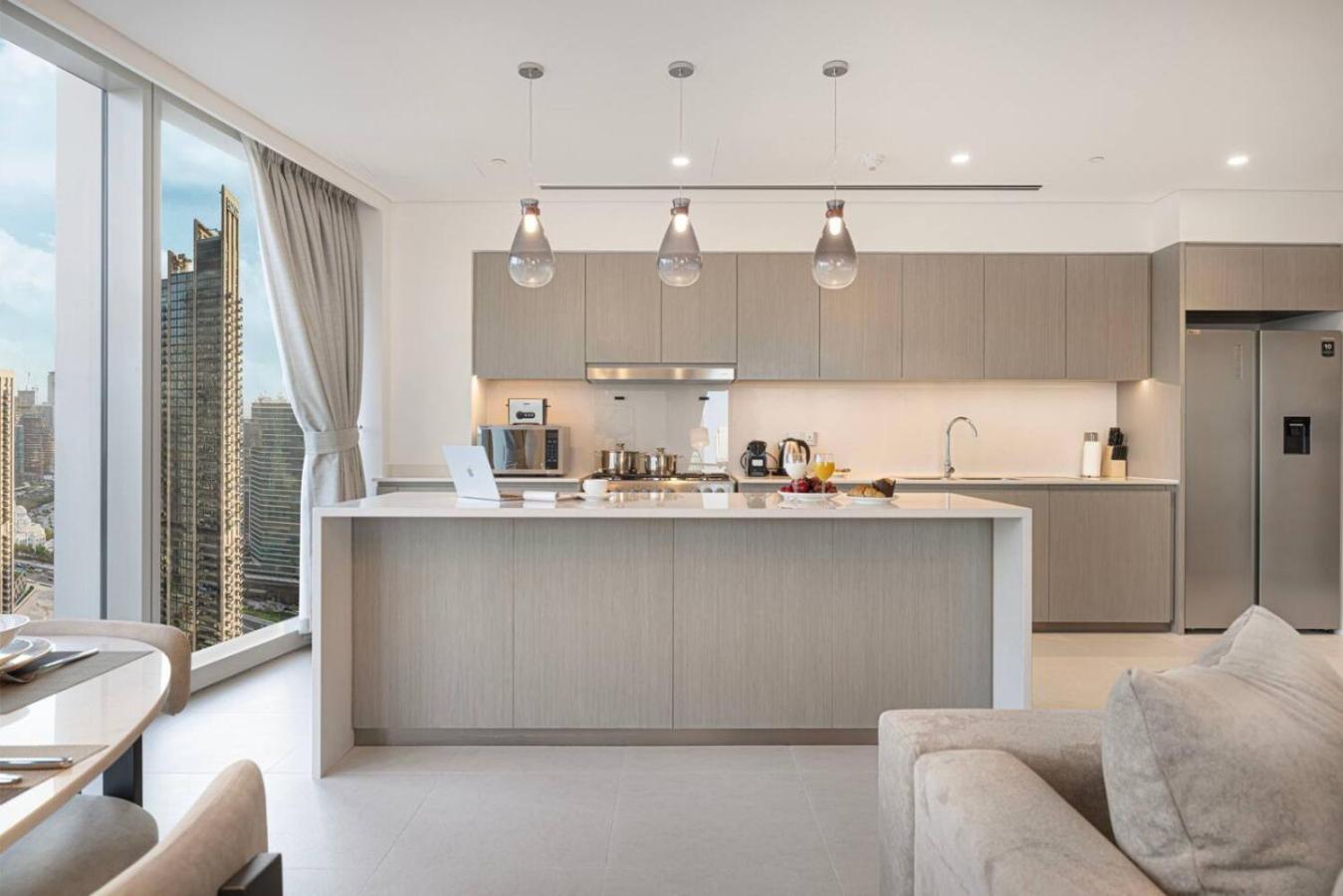 Luxury 4BR Burj View Steps from Dubai Mall