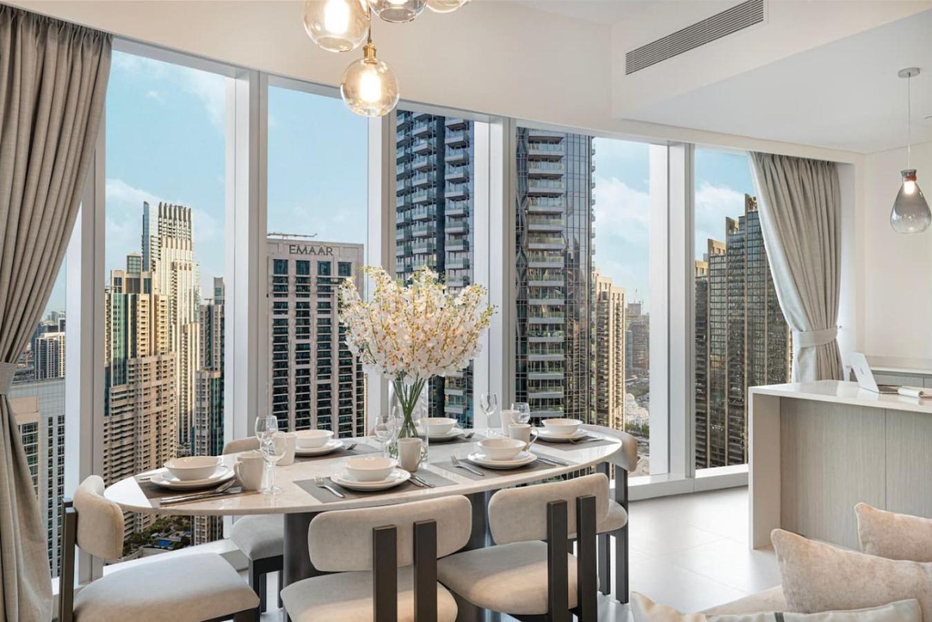 Luxury 4BR Burj View Steps from Dubai Mall