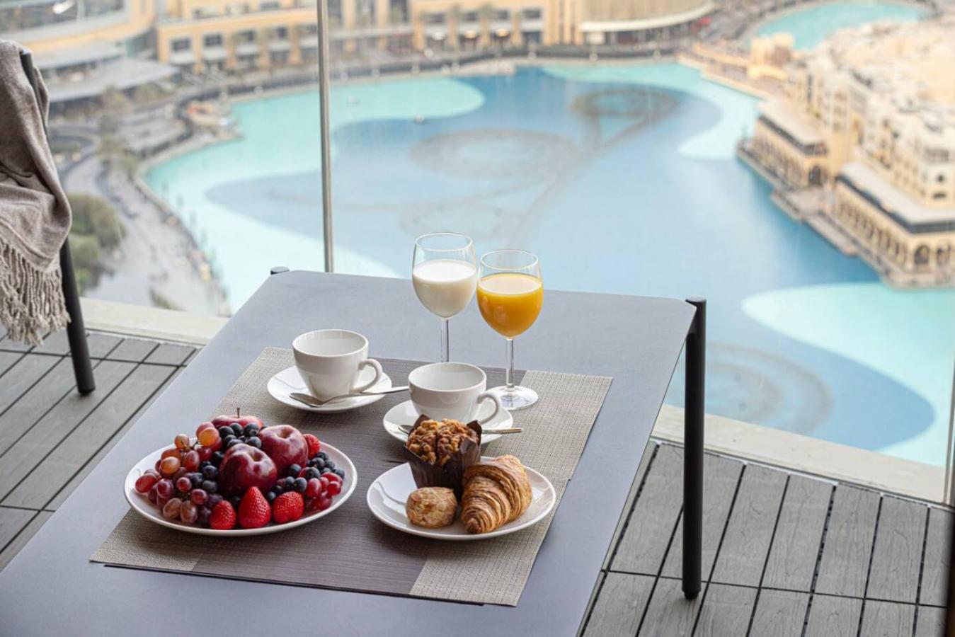 Luxury 4BR Burj View Steps from Dubai Mall