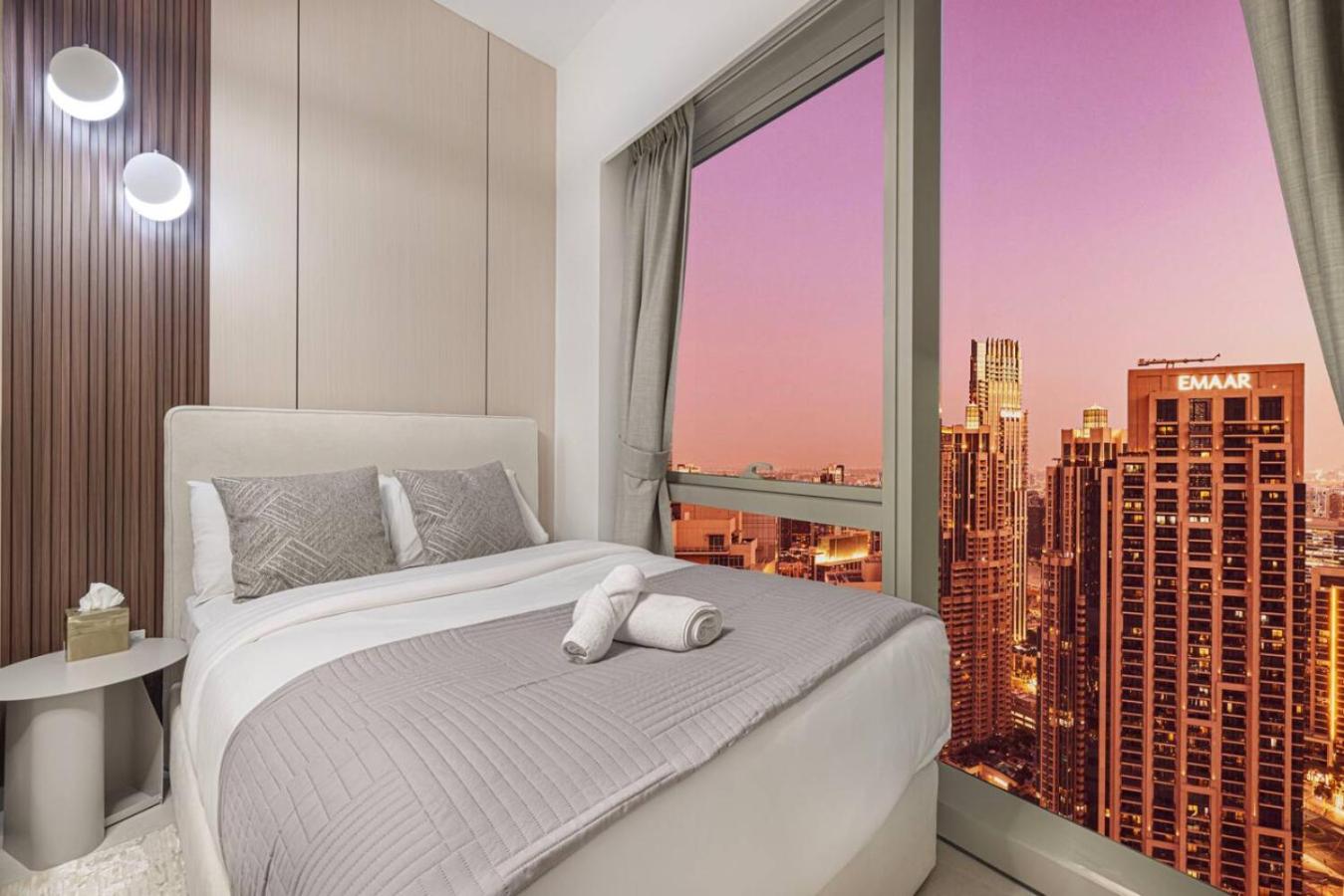 Luxury 4BR Burj View Steps from Dubai Mall