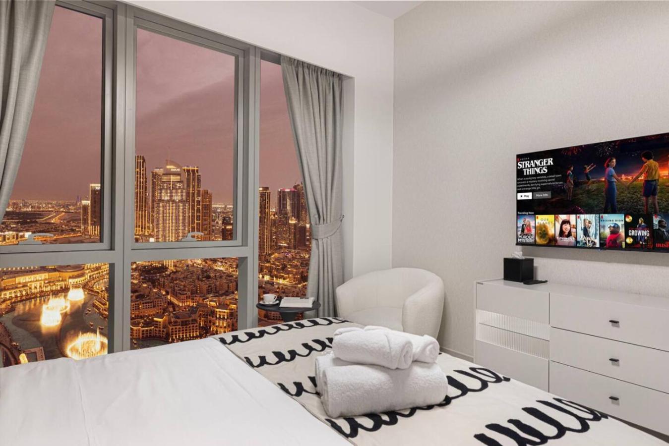 Luxury 4BR Burj View Steps from Dubai Mall
