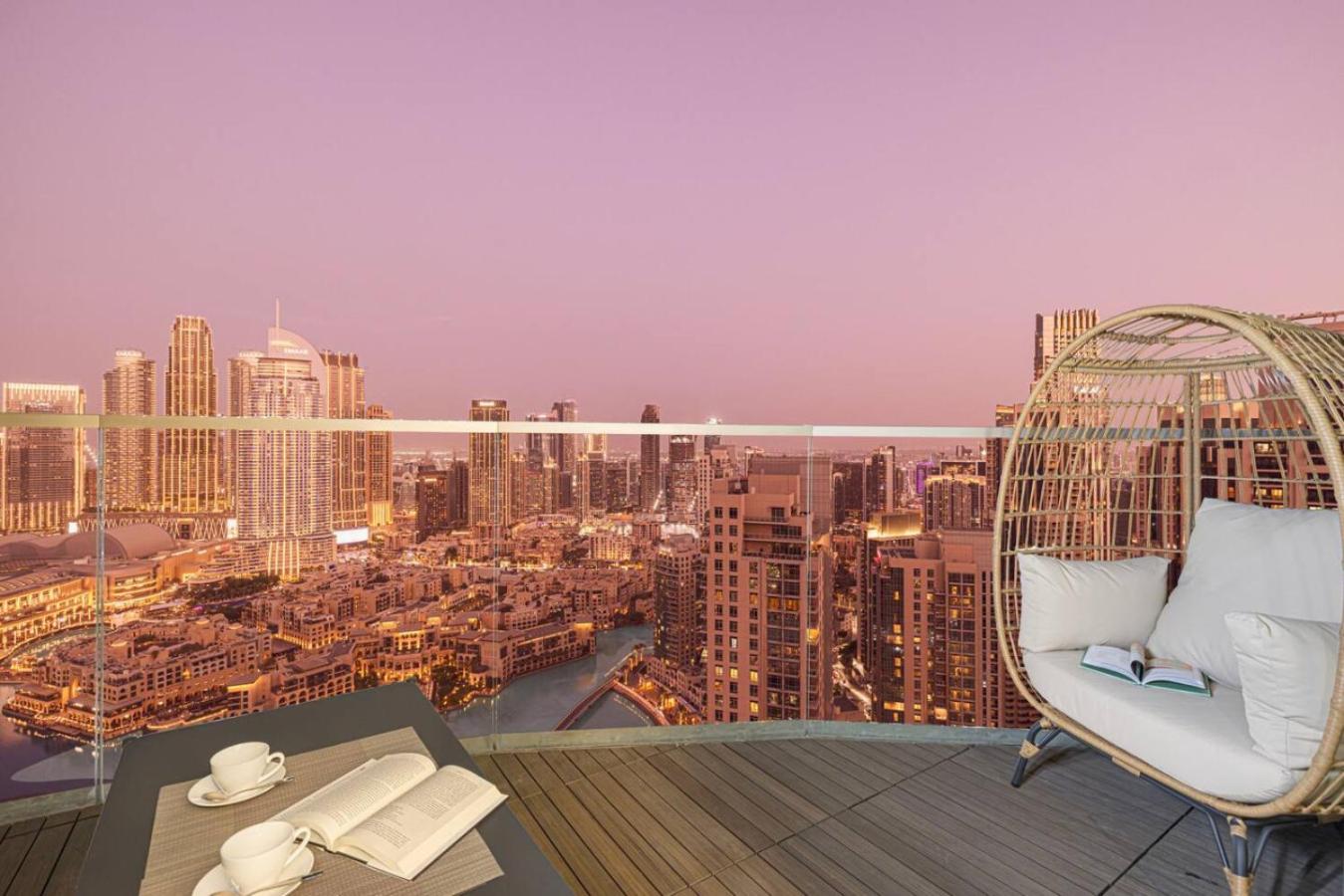 Luxury 4BR Burj View Steps from Dubai Mall
