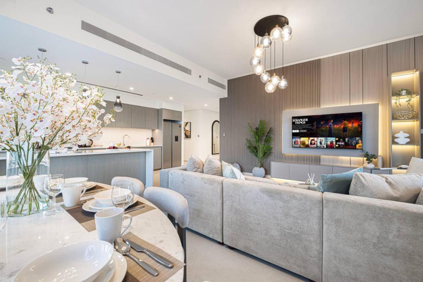 Luxury 4BR Burj View Steps from Dubai Mall