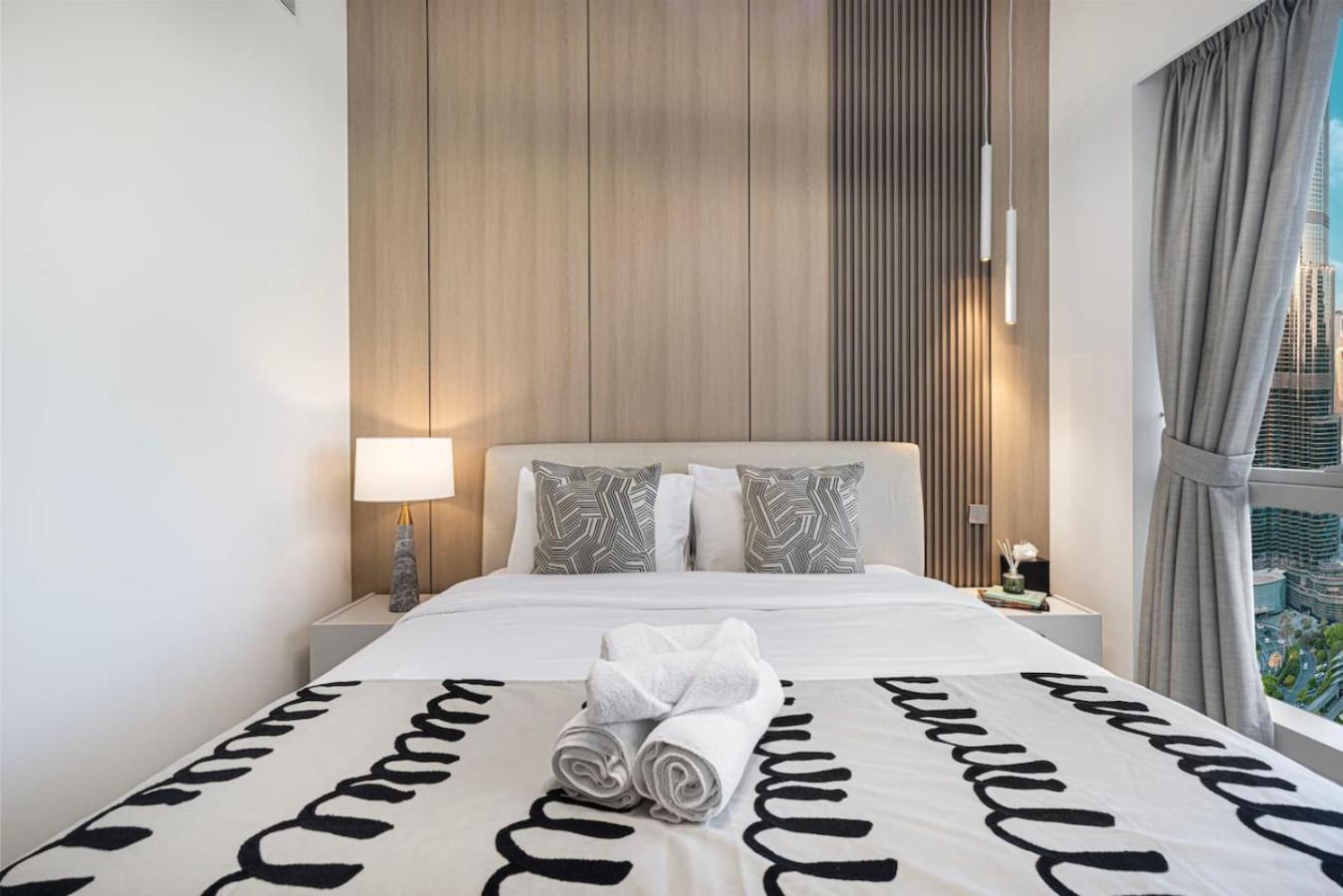 Luxury 4BR Burj View Steps from Dubai Mall