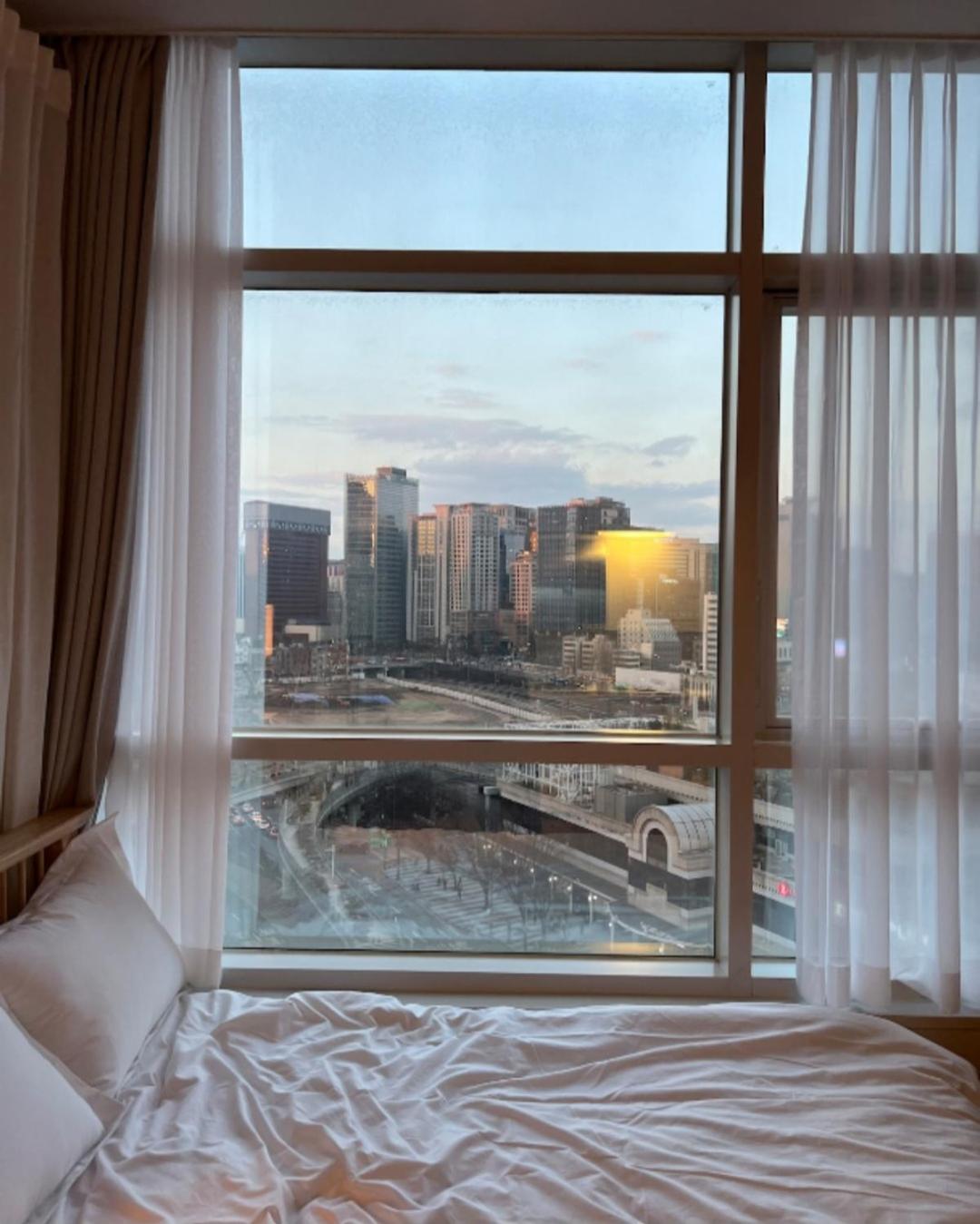 Seoul Station Urban View Room