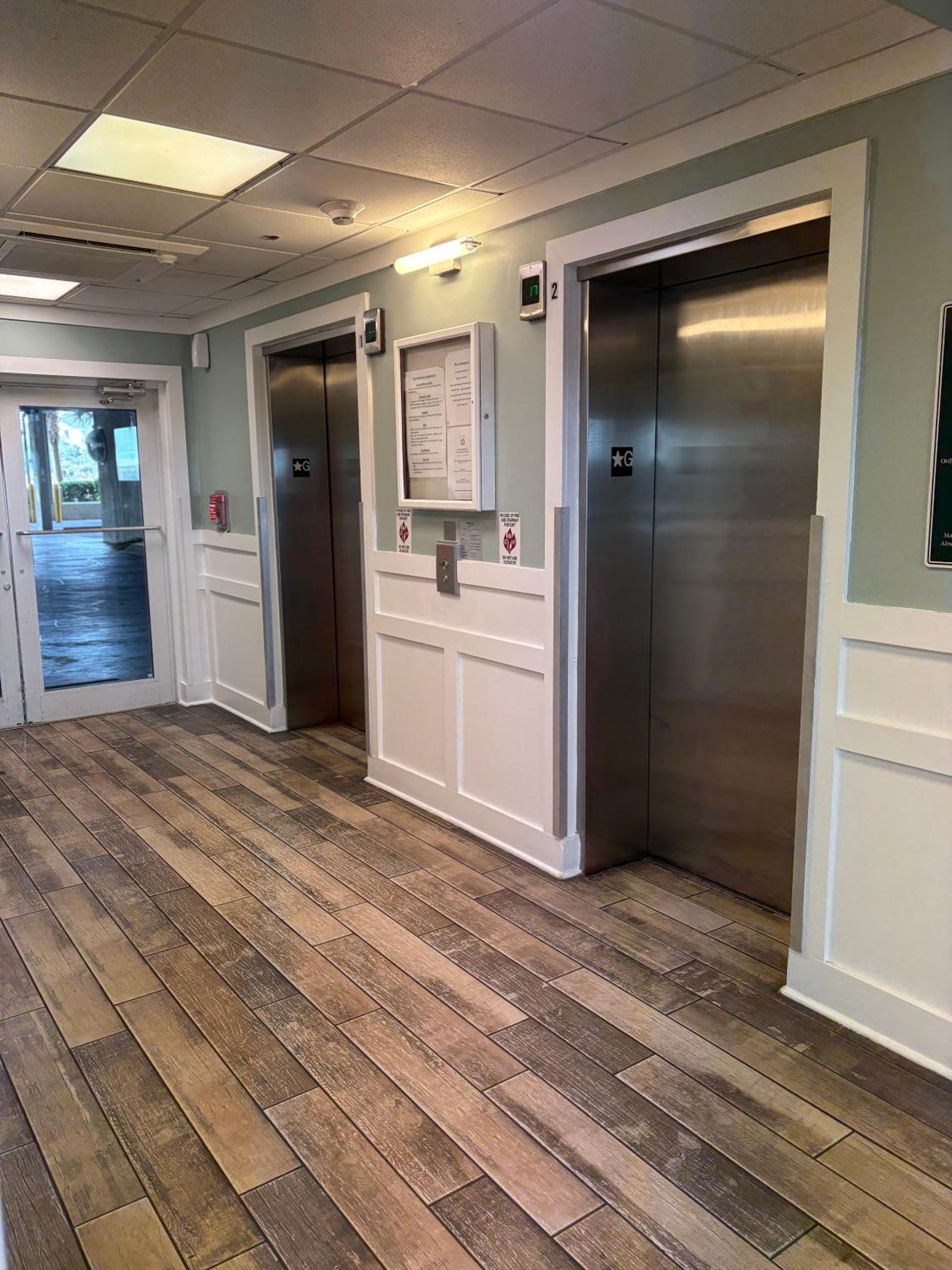 Ashworh 1001 Four Bedroom Condo Oceanfront 