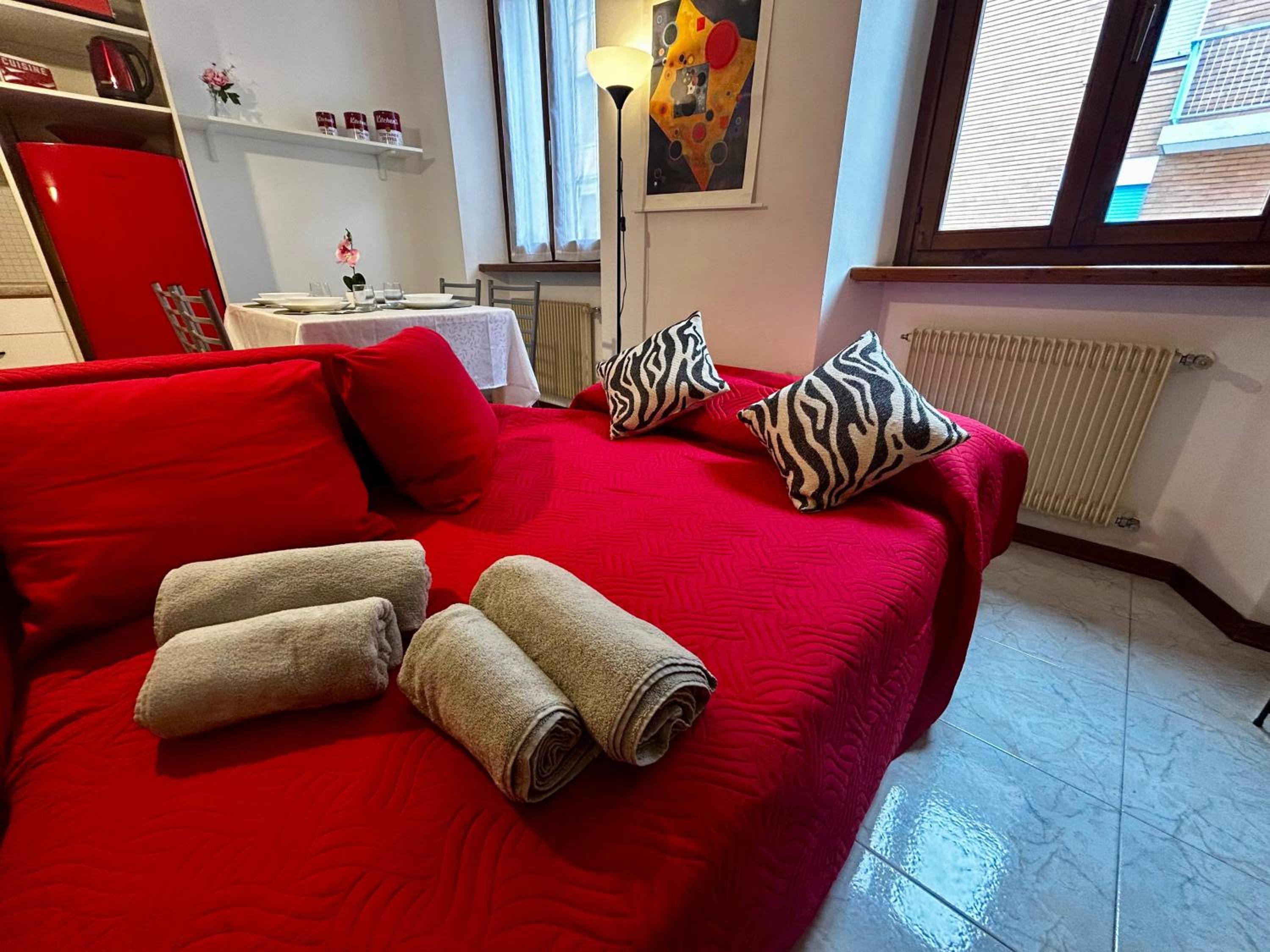 Red Oasis In Center Of Udine