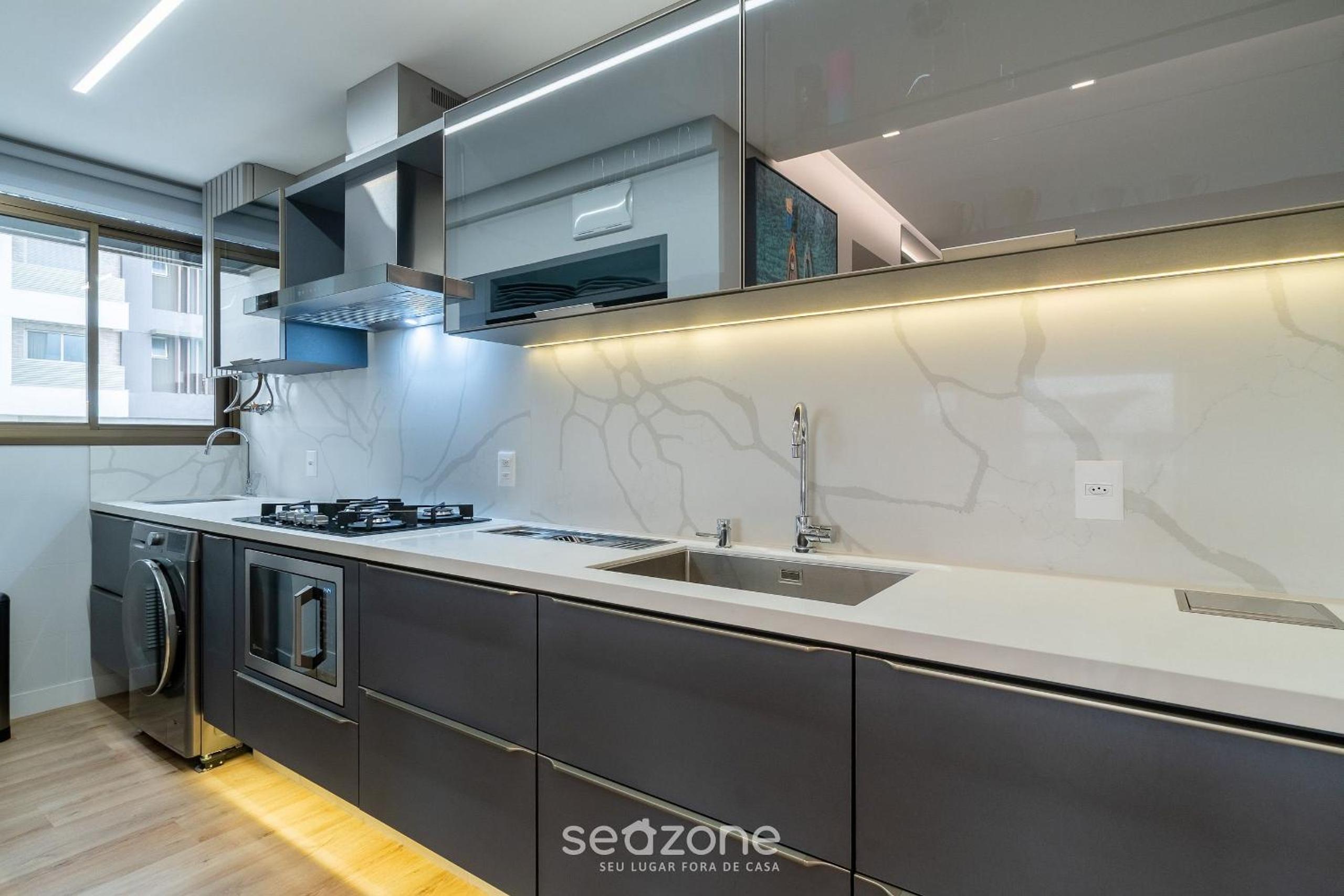 Apart w/ 2 Suites in Jurerê Internacional VVC0202