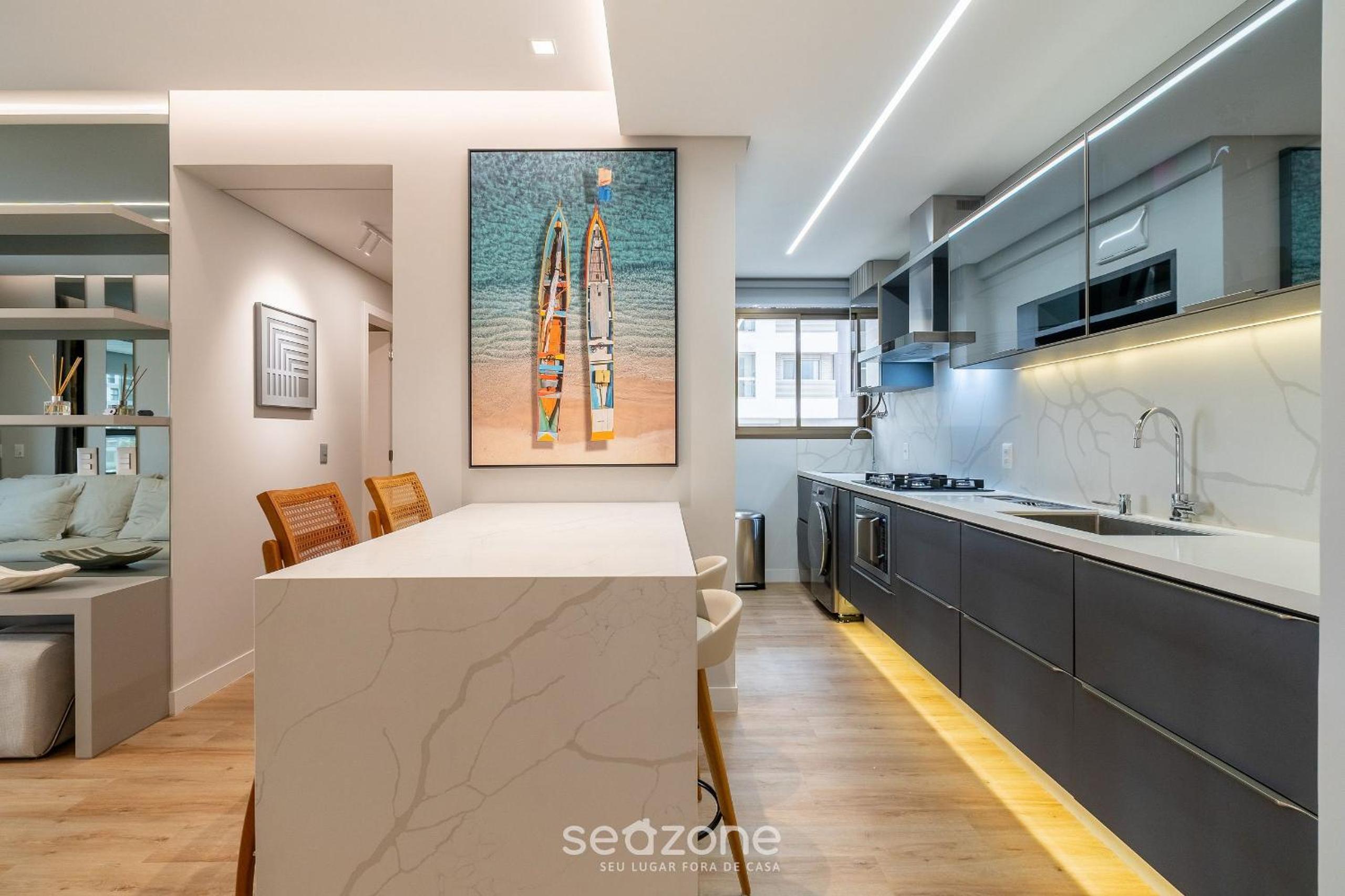 Apart w/ 2 Suites in Jurerê Internacional VVC0202