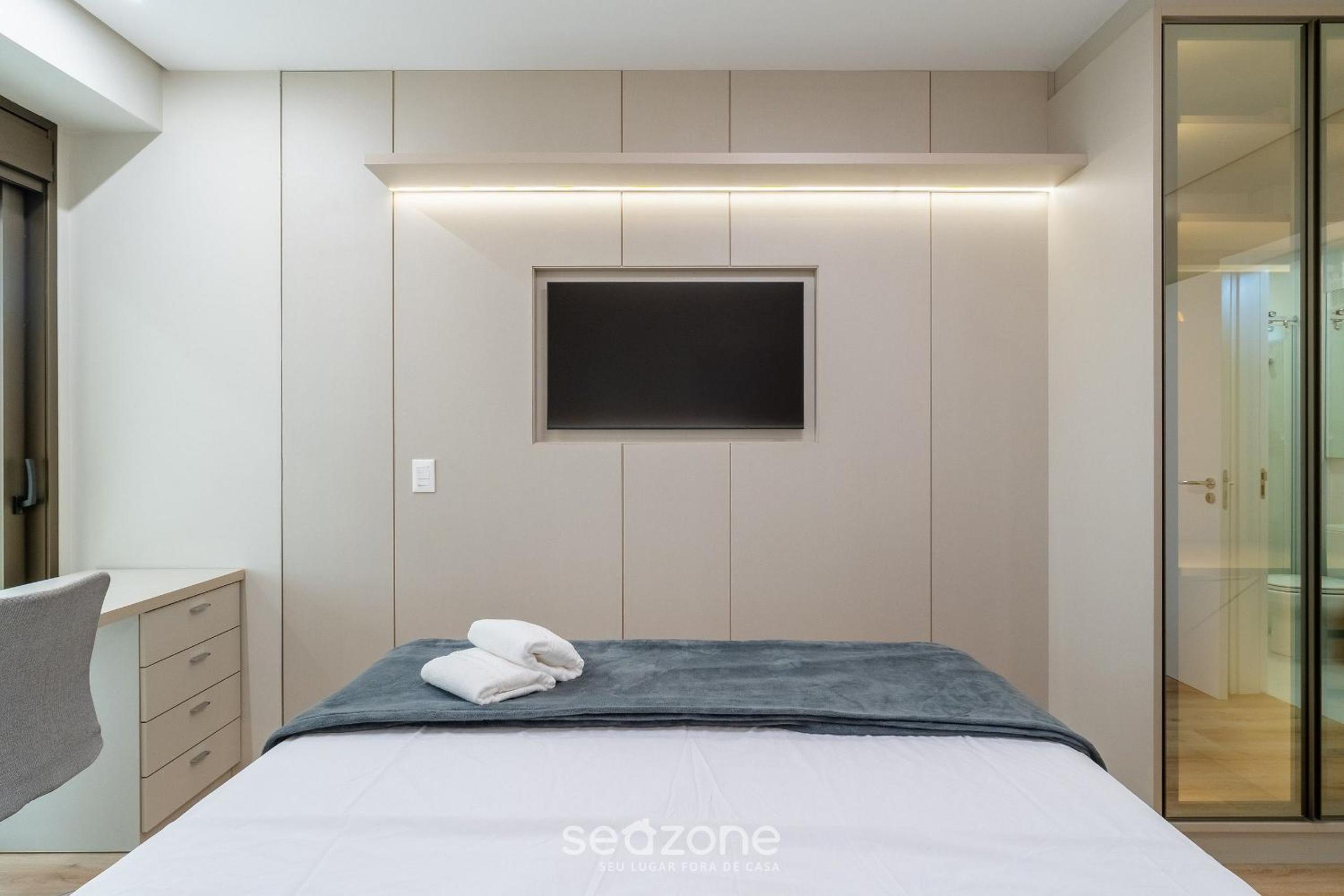 Apart w/ 2 Suites in Jurerê Internacional VVC0202