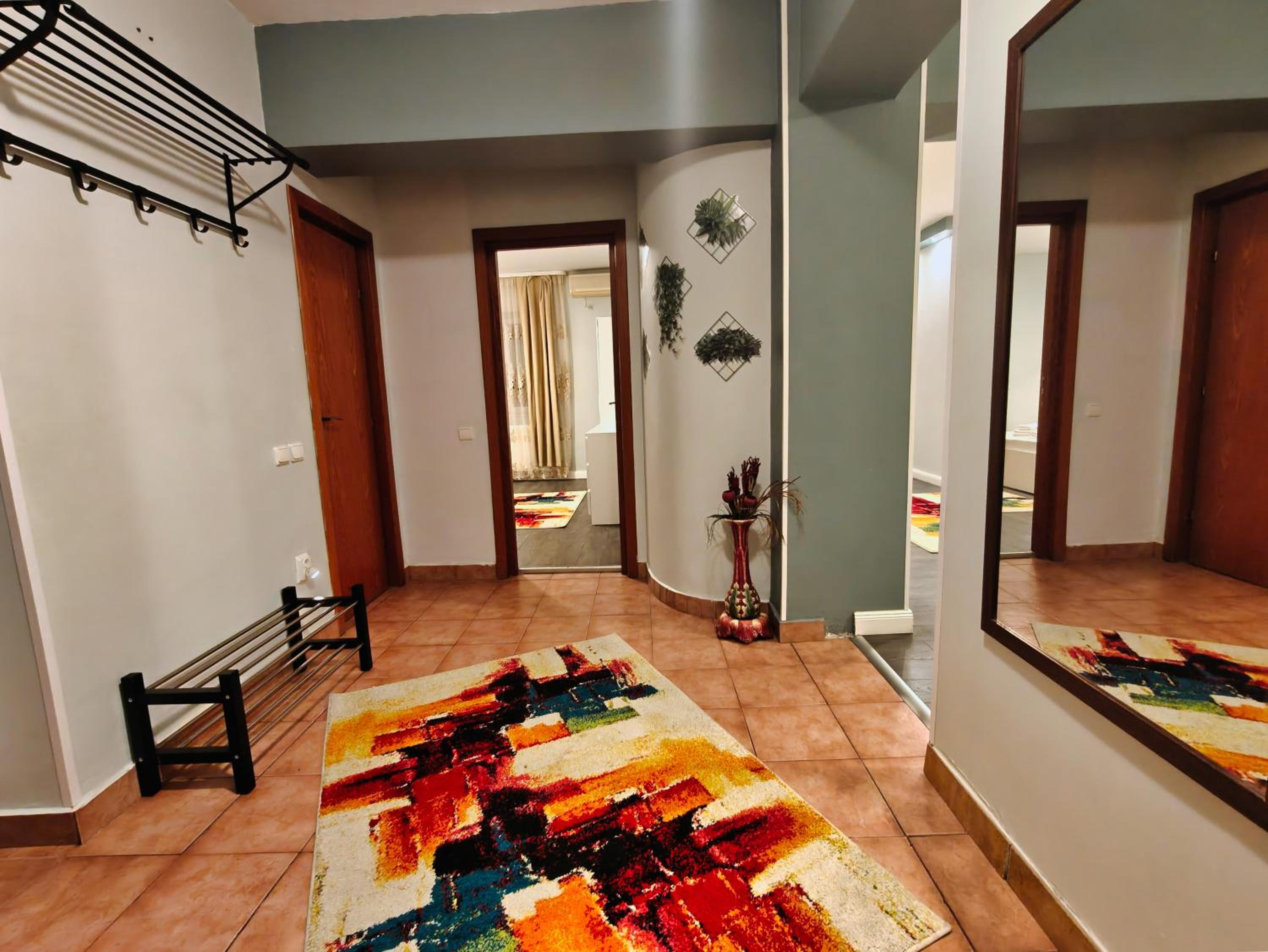 Balcesti Design Apartments - Walk to Old Town - Pumo Properties