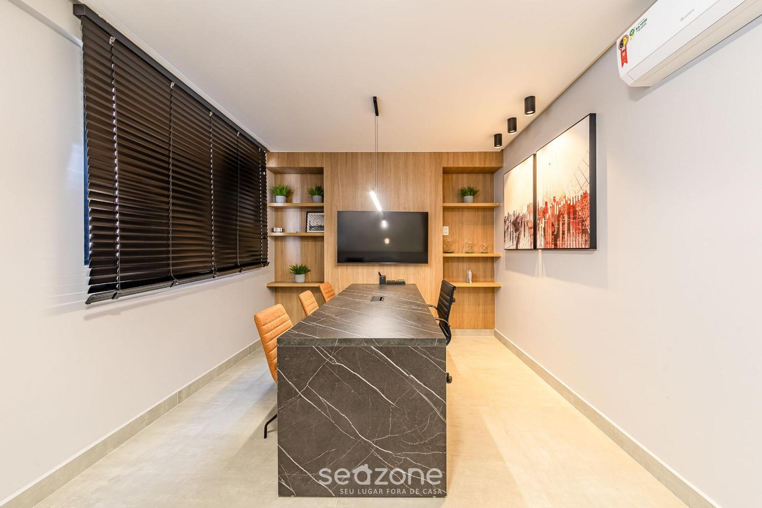 Stay with a pool and gym 350m from the beach in a prime location in Maceió - SLI