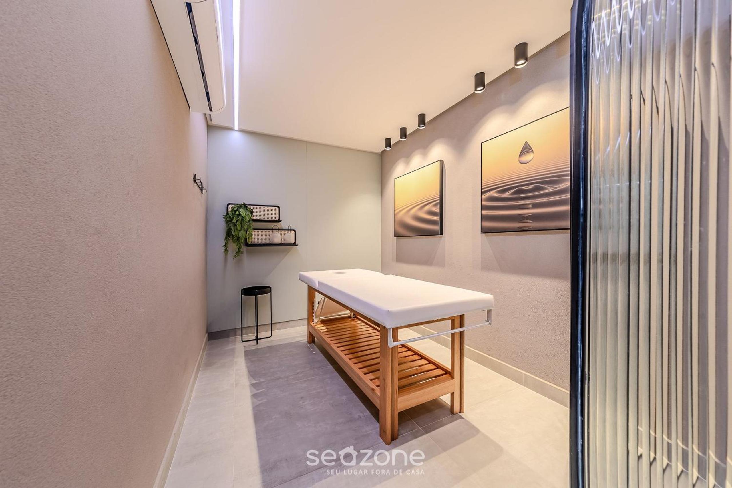 Stay with a pool and gym 350m from the beach in a prime location in Maceió - SLI
