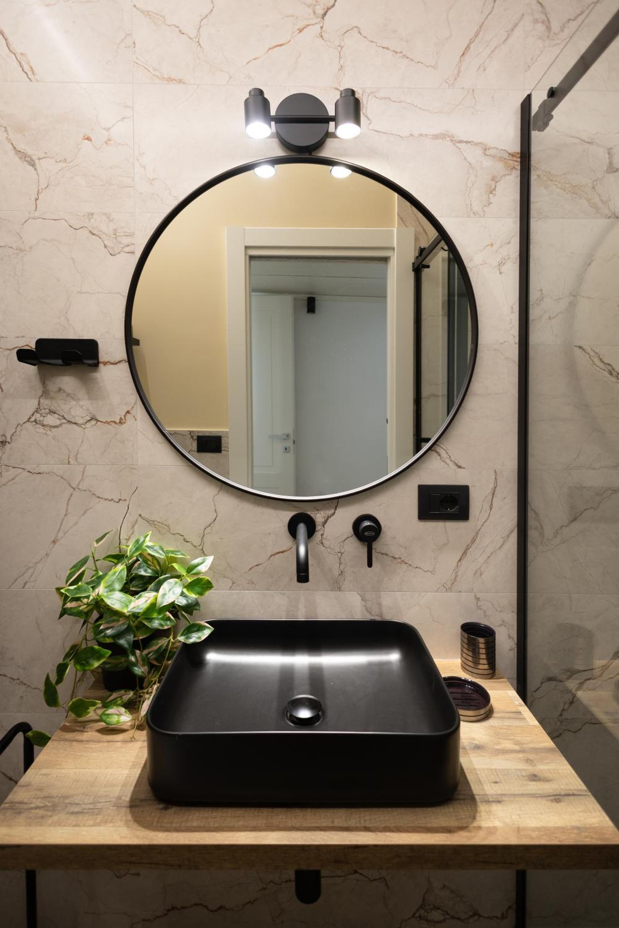 Yasmine Luxury Apartment in San Giovanni