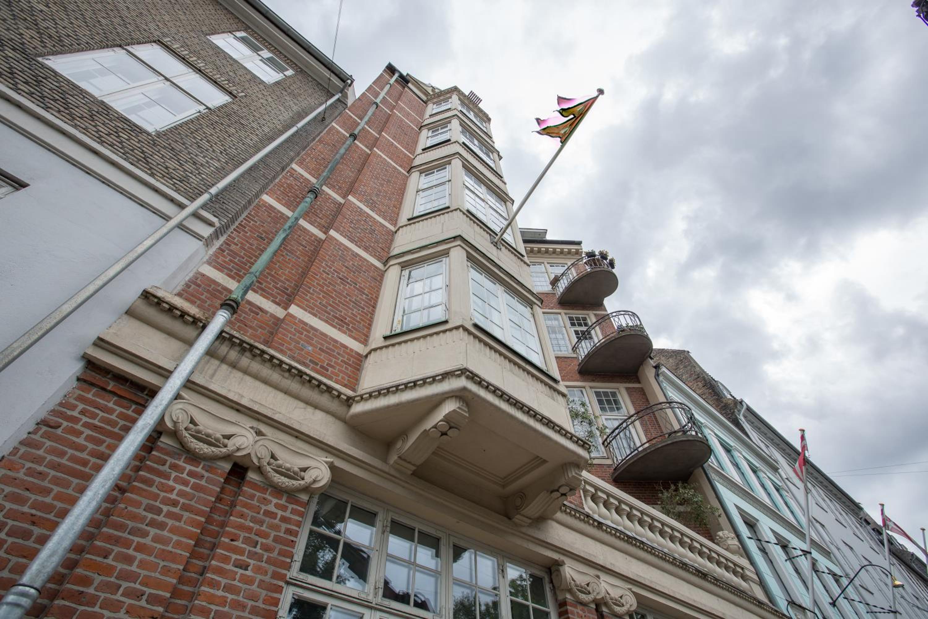The Citadel Apartments by Daniel&Jacob's
