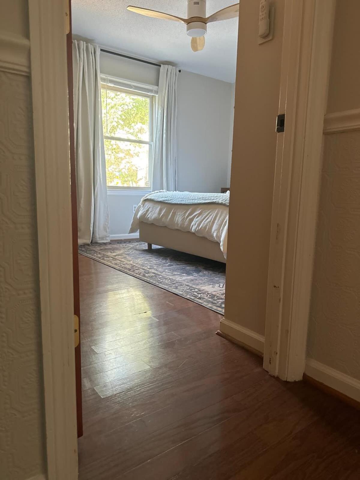Spacious Family Home w Pool and Game-room Near Downtown and Beach
