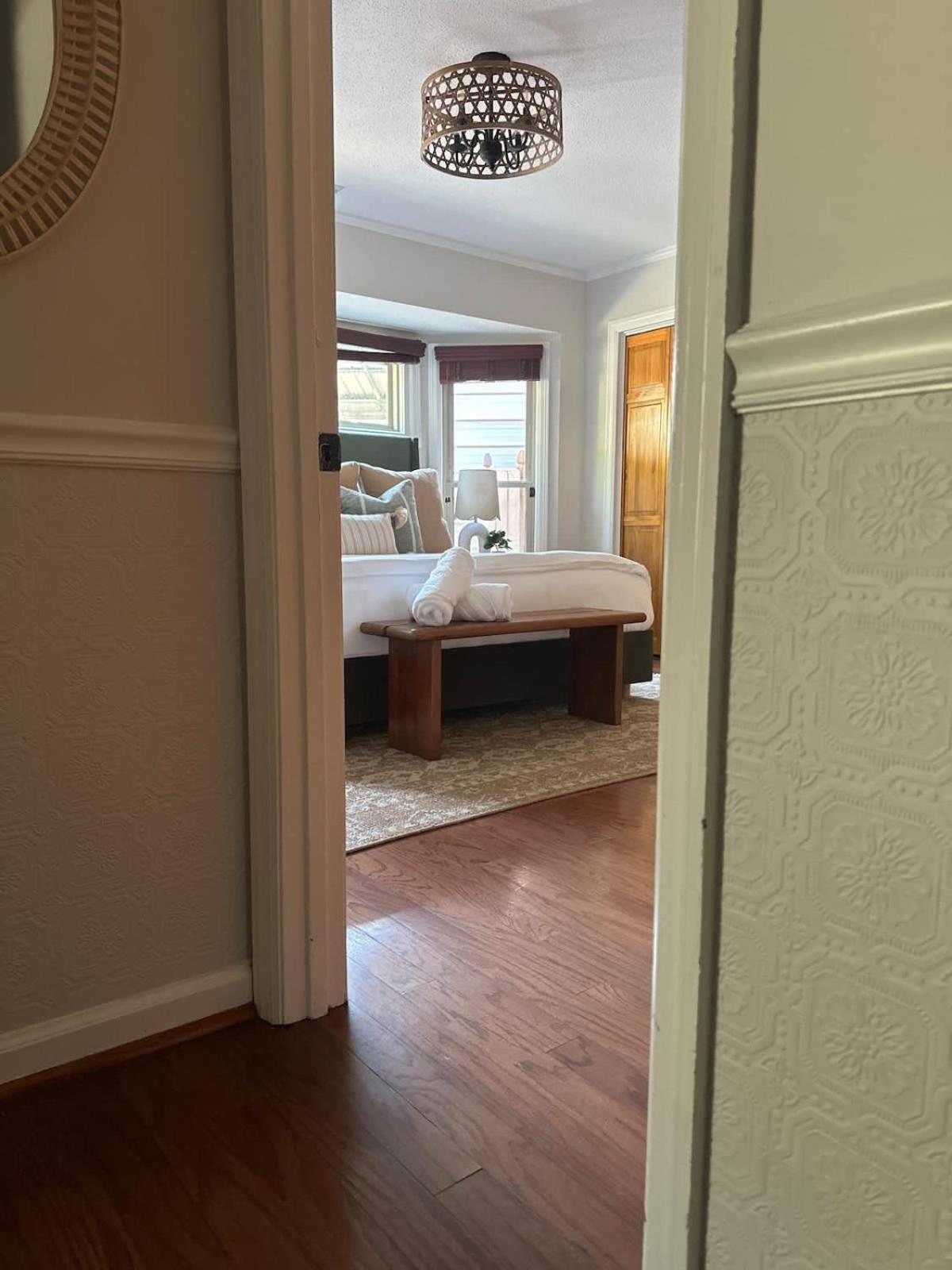 Spacious Family Home w Pool and Game-room Near Downtown and Beach