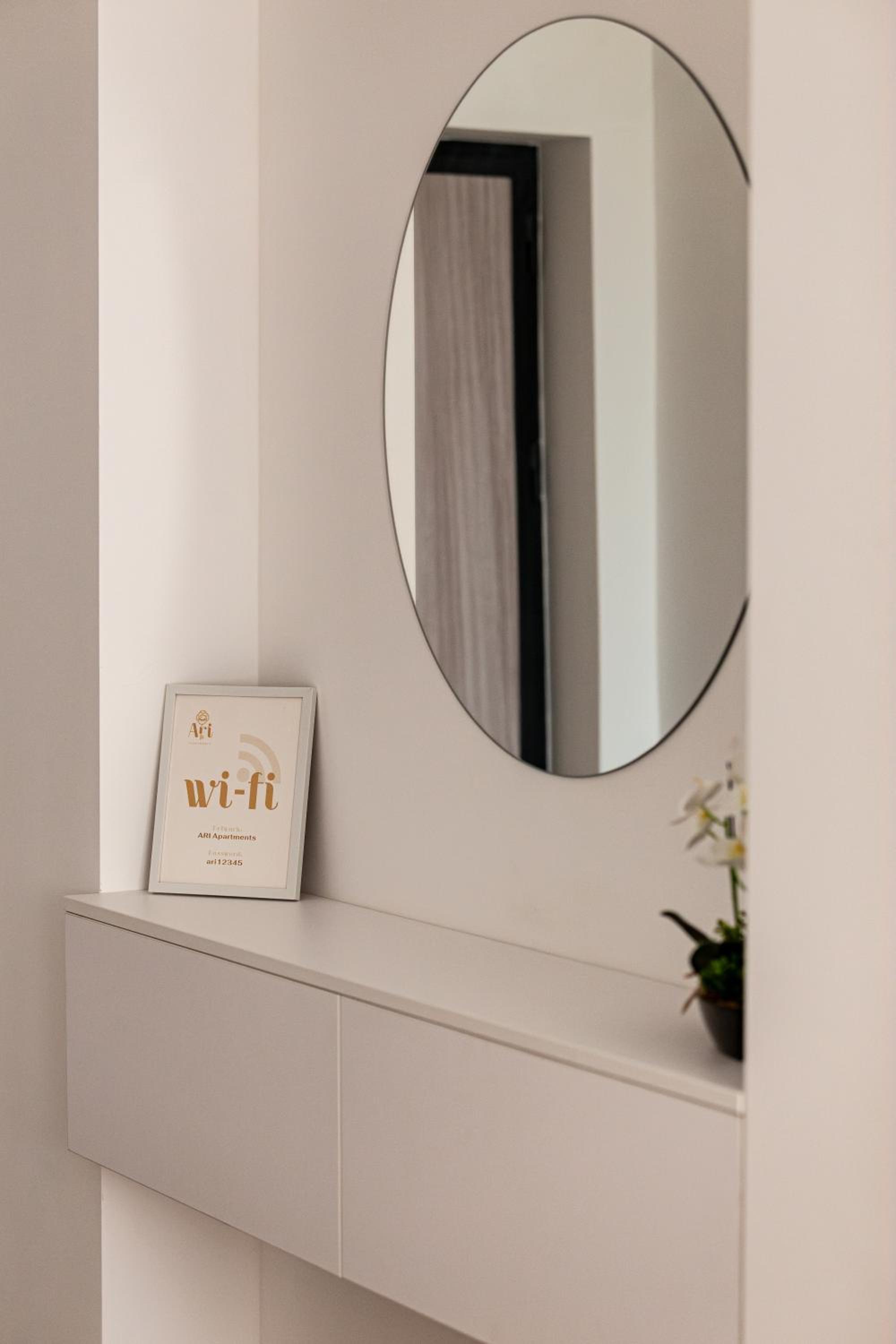 ARI Grand Black&White - 2BR with Terrace