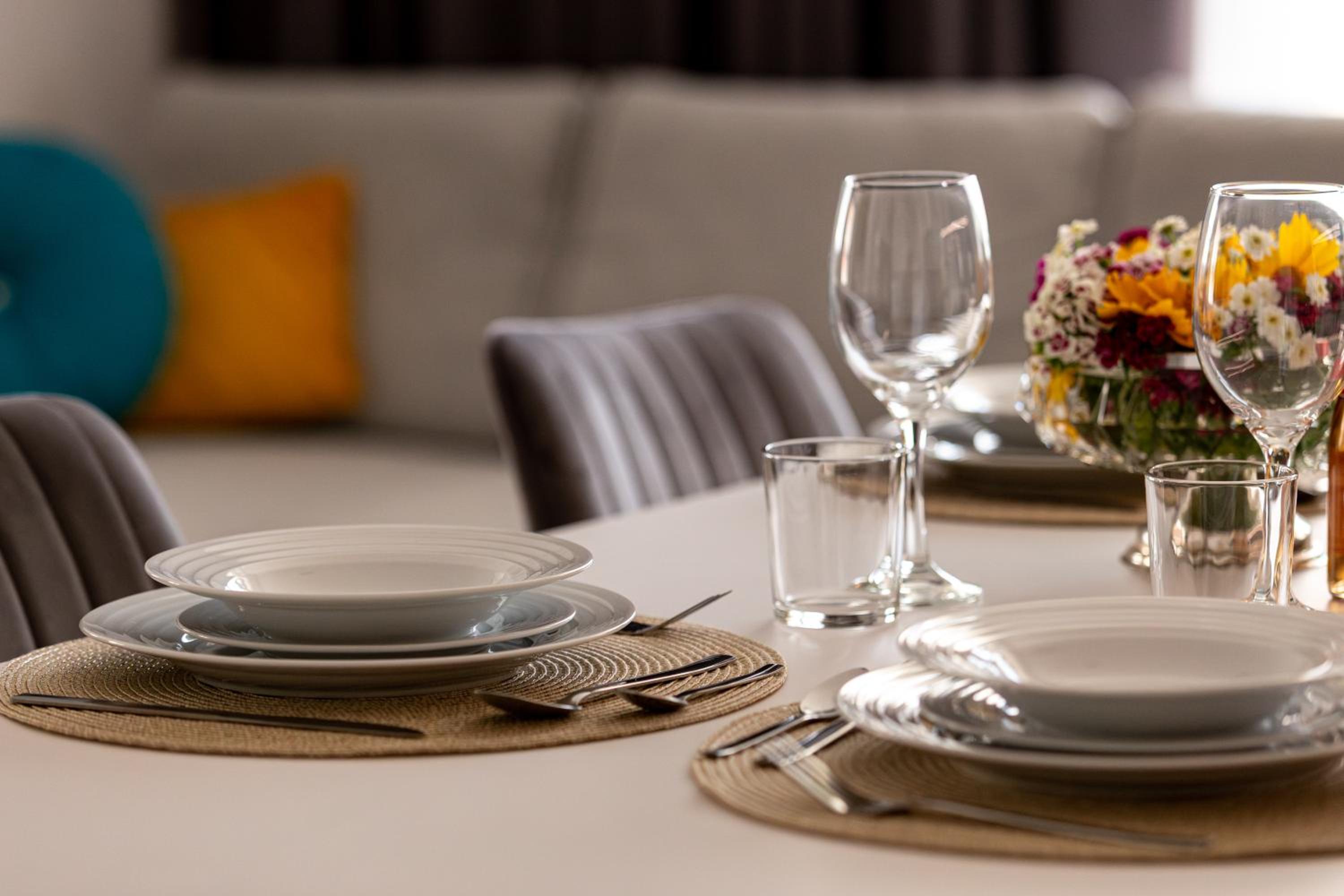ARI Grand Black&White - 2BR with Terrace