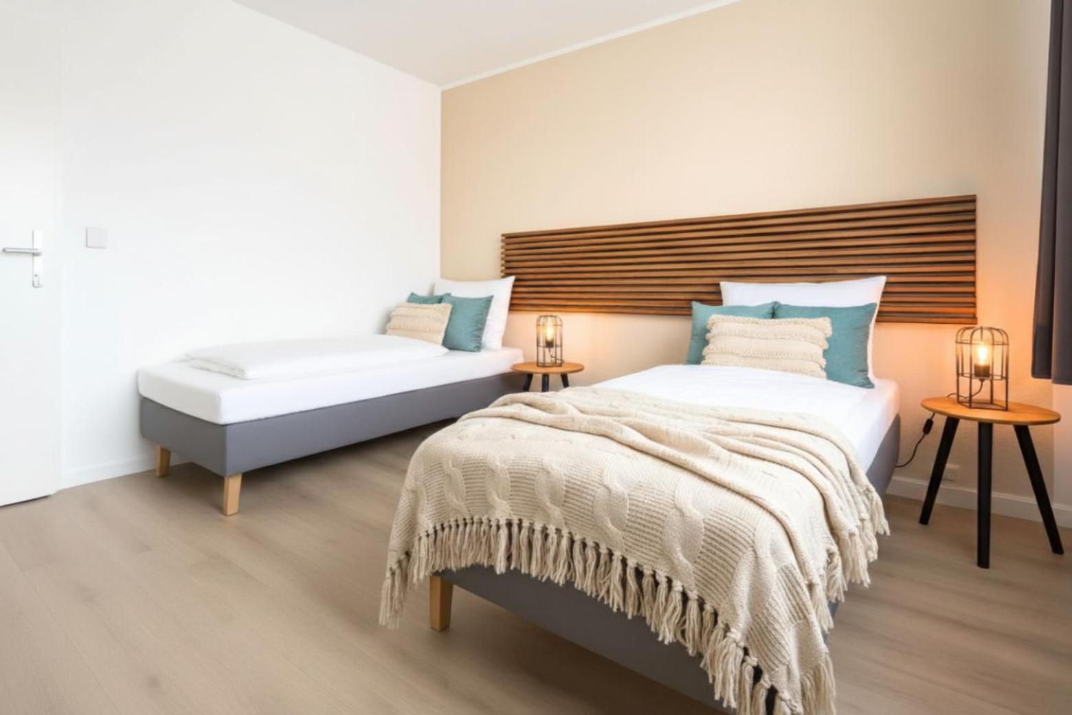 Modernes 2-Raum Apartment für 4 Personen mit Boxspringbetten, vollausgestatteter Küche und Balkon