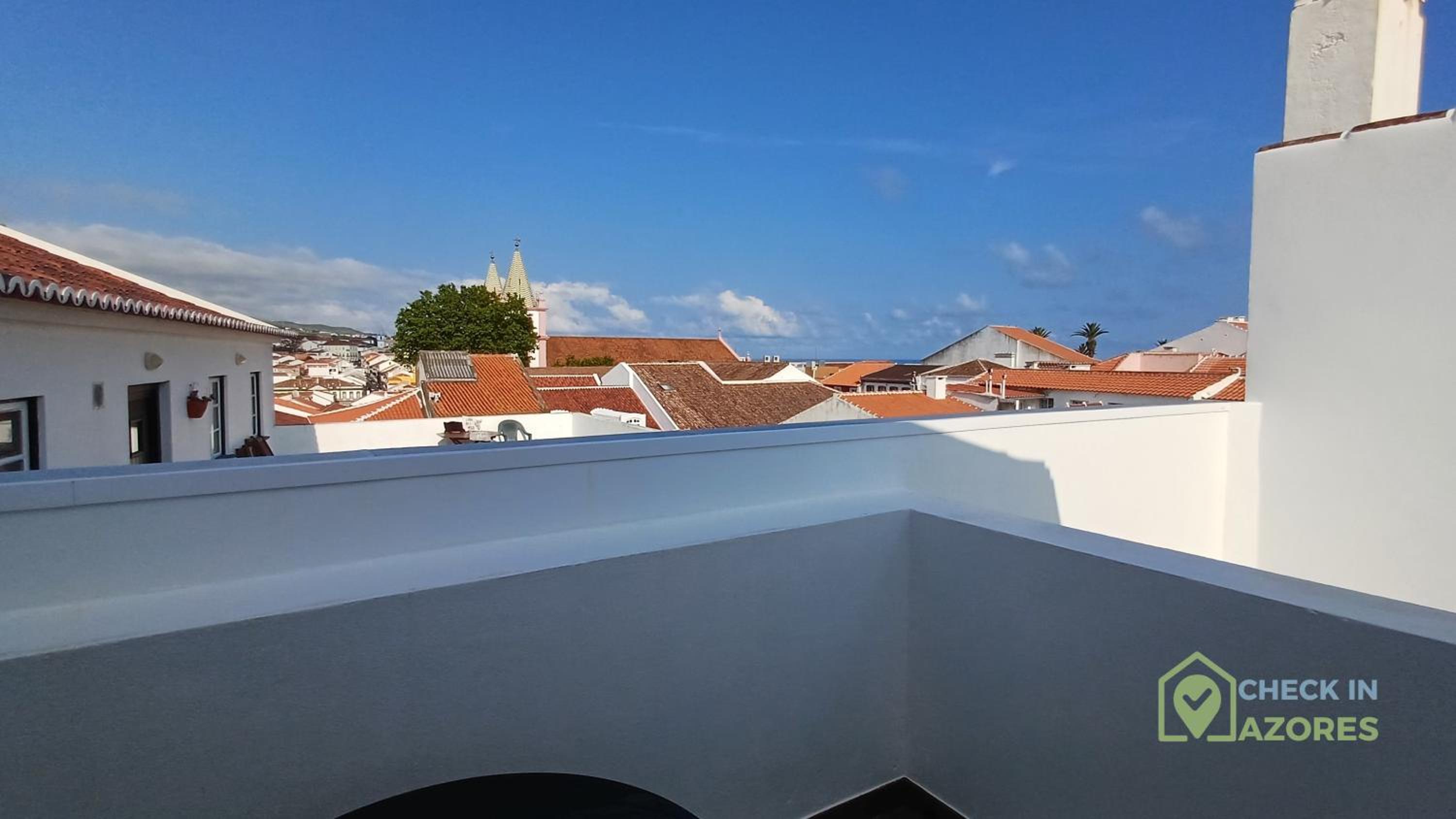 Terraço e vista deslumbrante no centro de Angra