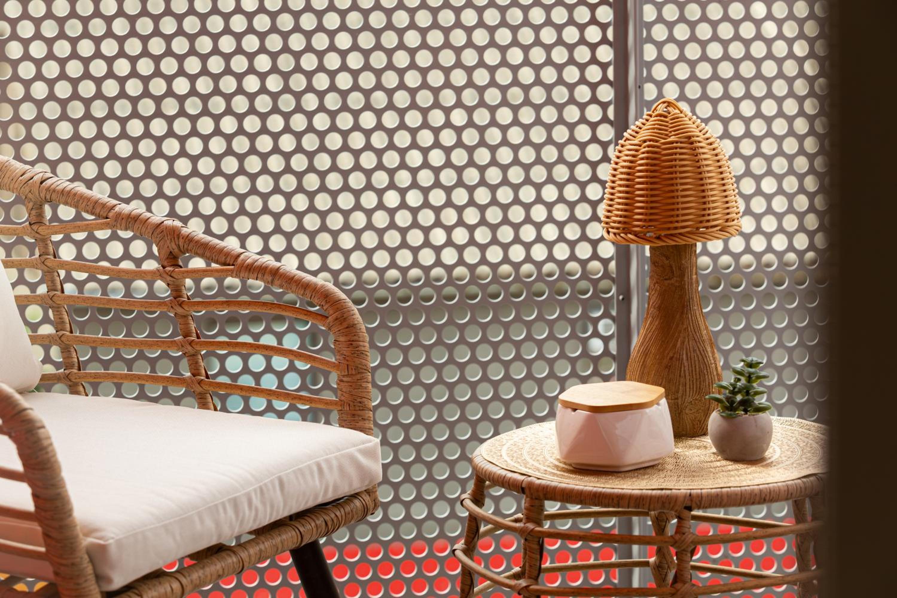 ARI Luxury Apartment with Balcony