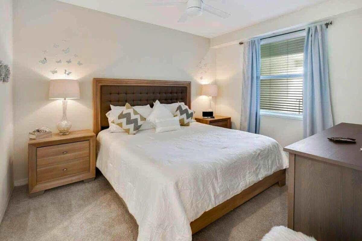 Lovely 2BR Codo with 2Clubhouses & Kids Splash Pad