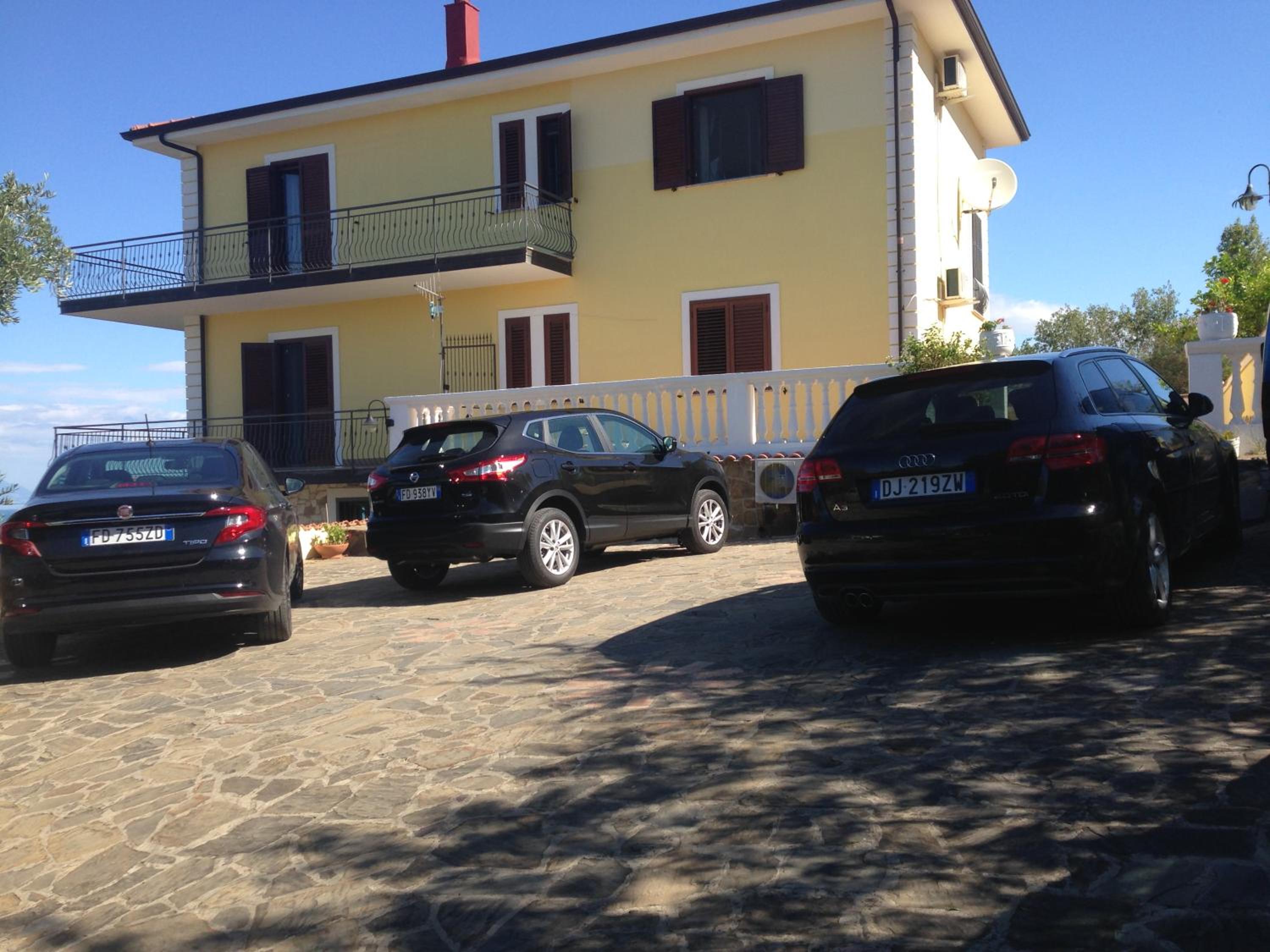 Villa Malandrino Guest House