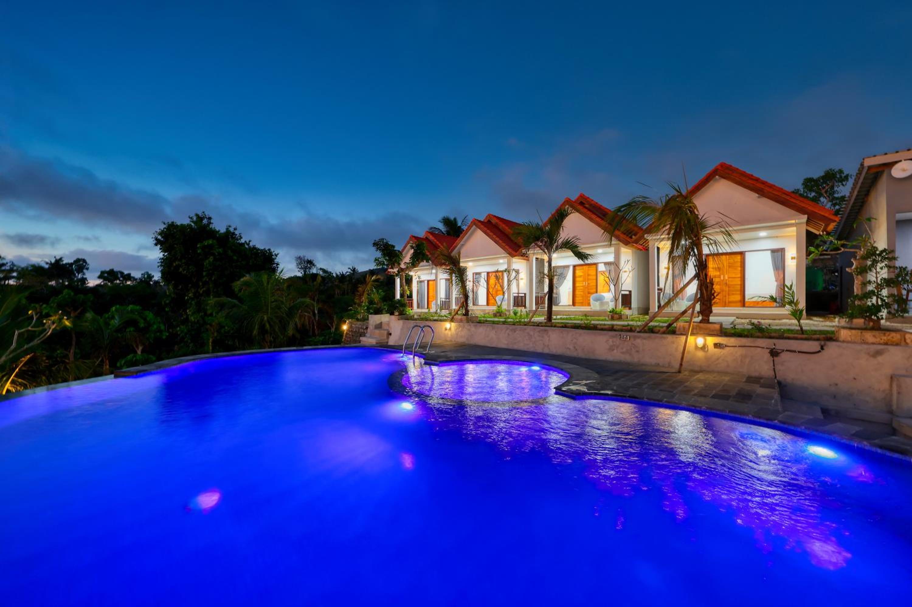 Dulu Hill Village